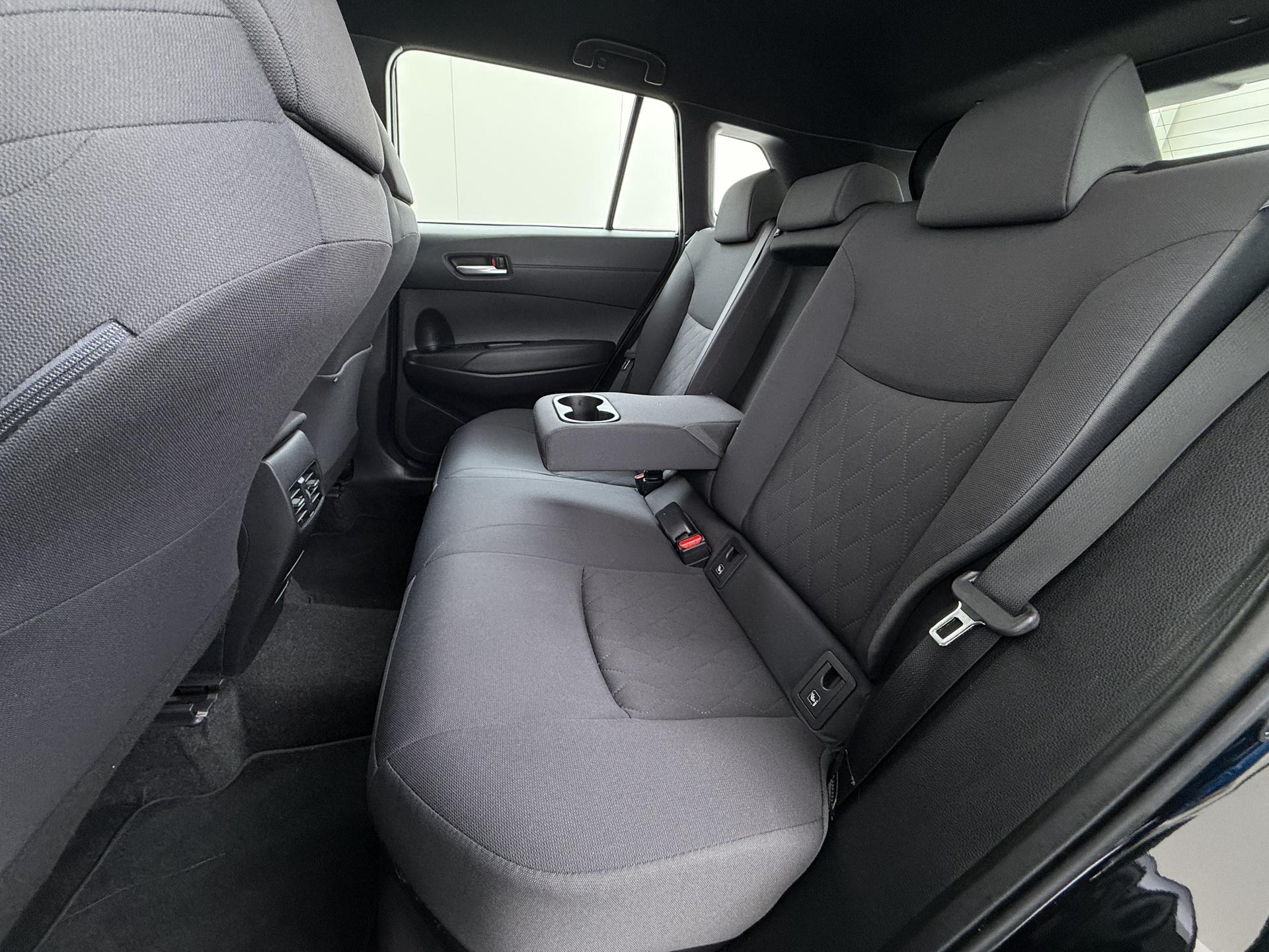 Toyota Corolla Cross 2.0 High Power Hybrid Active 14