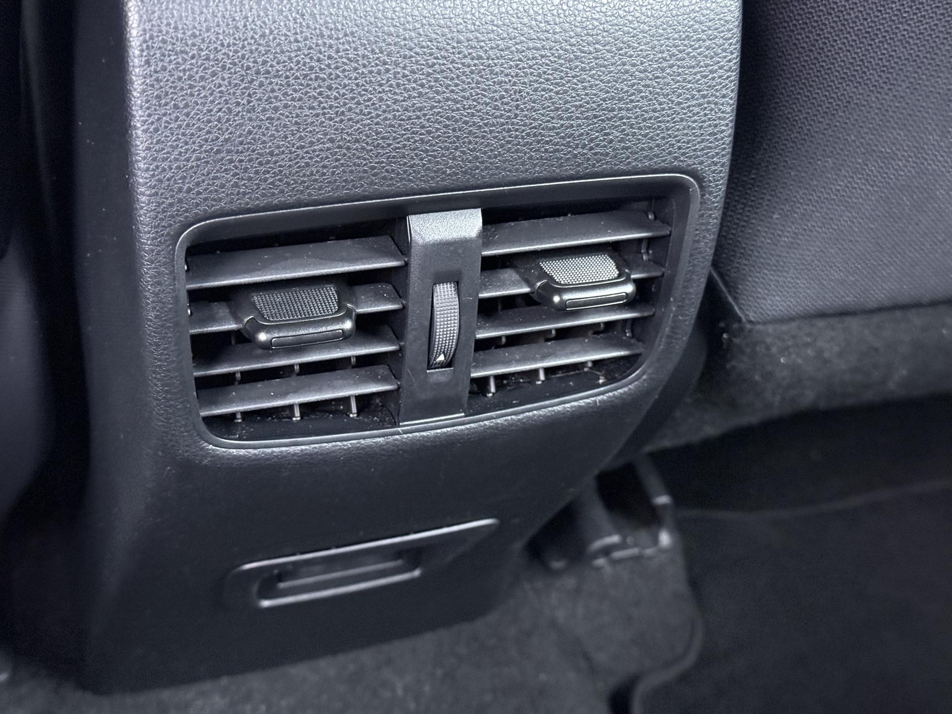 Toyota Corolla Cross 2.0 High Power Hybrid Active 15