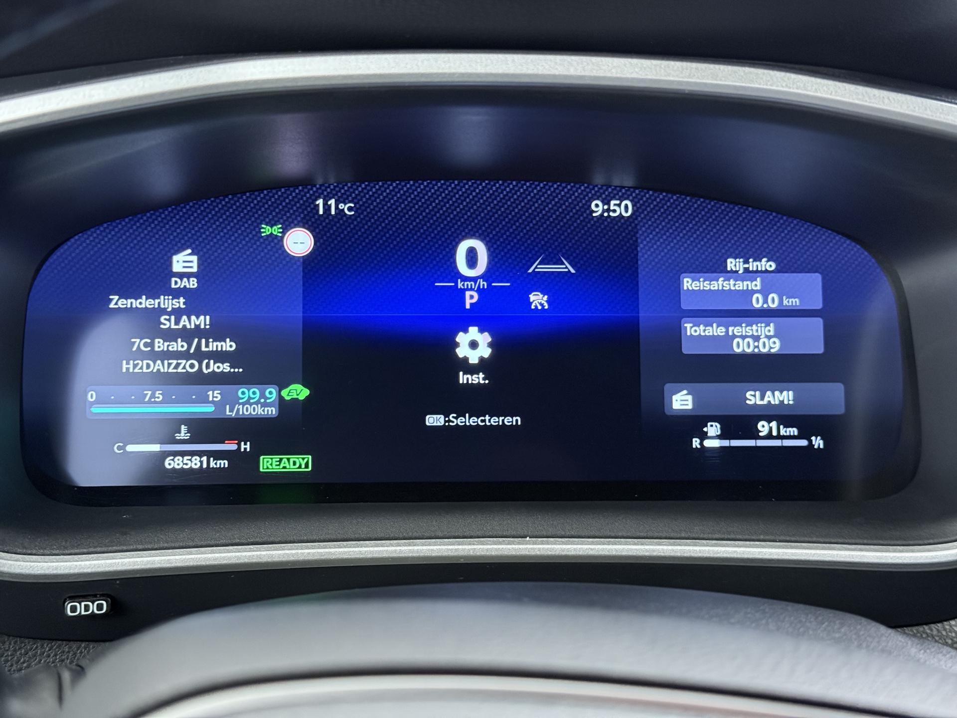 Toyota Corolla Cross 2.0 High Power Hybrid Active 23