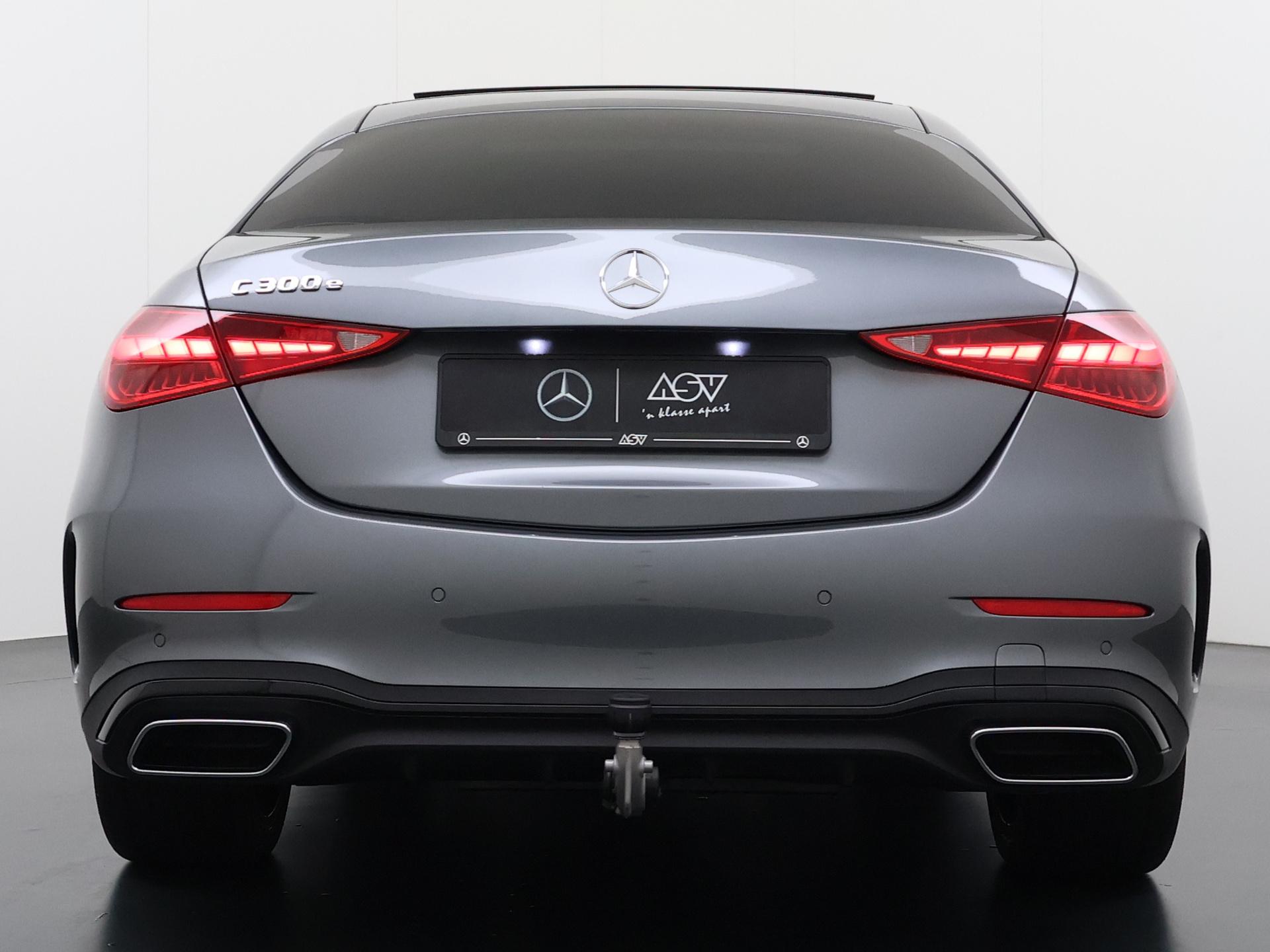 Mercedes-Benz C-klasse 300 e Business Solution AMG 6