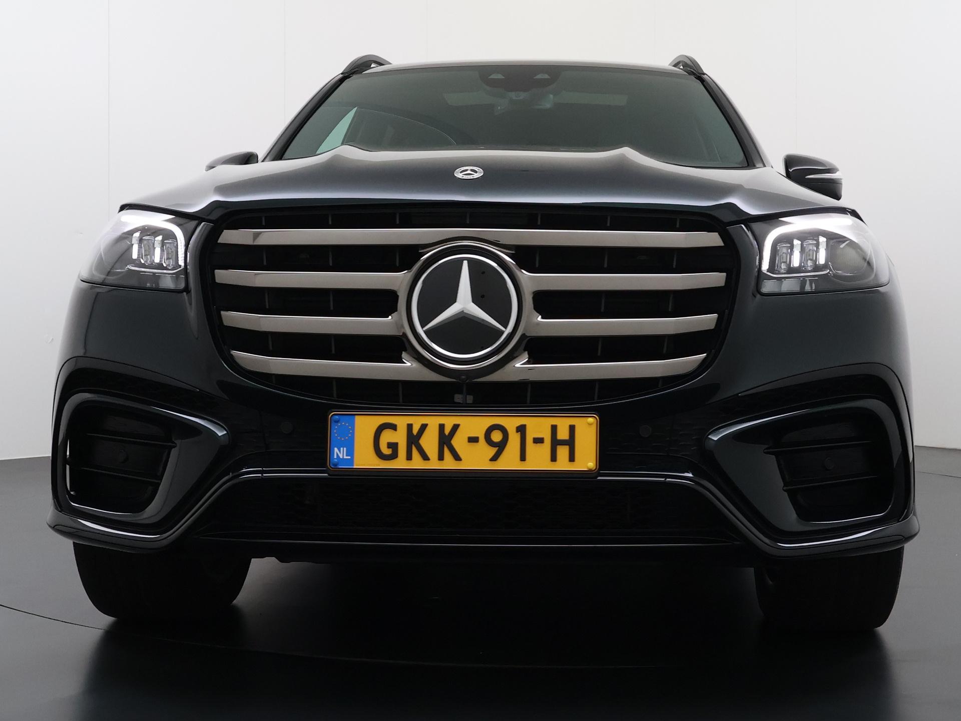 Mercedes-Benz GLS 450 4MATIC AMG Line 13