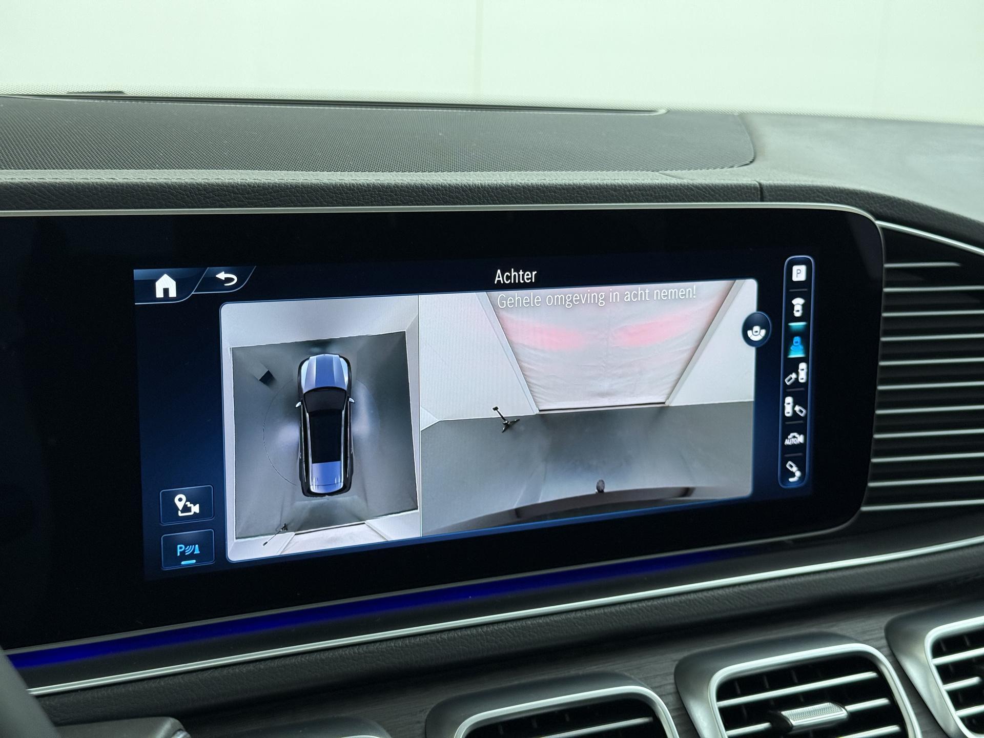 Mercedes-Benz GLS 450 4MATIC AMG Line 56