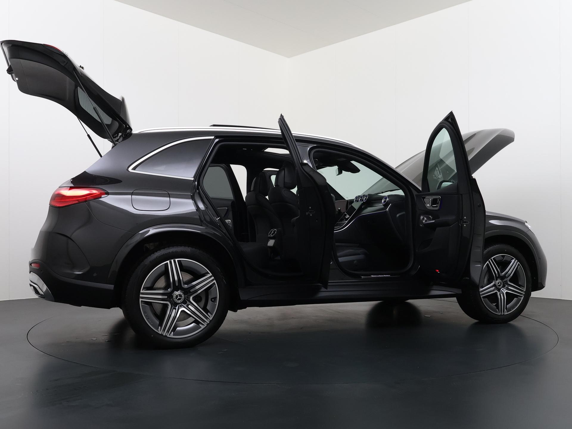 Mercedes-Benz GLC 400e 4MATIC AMG Line 9