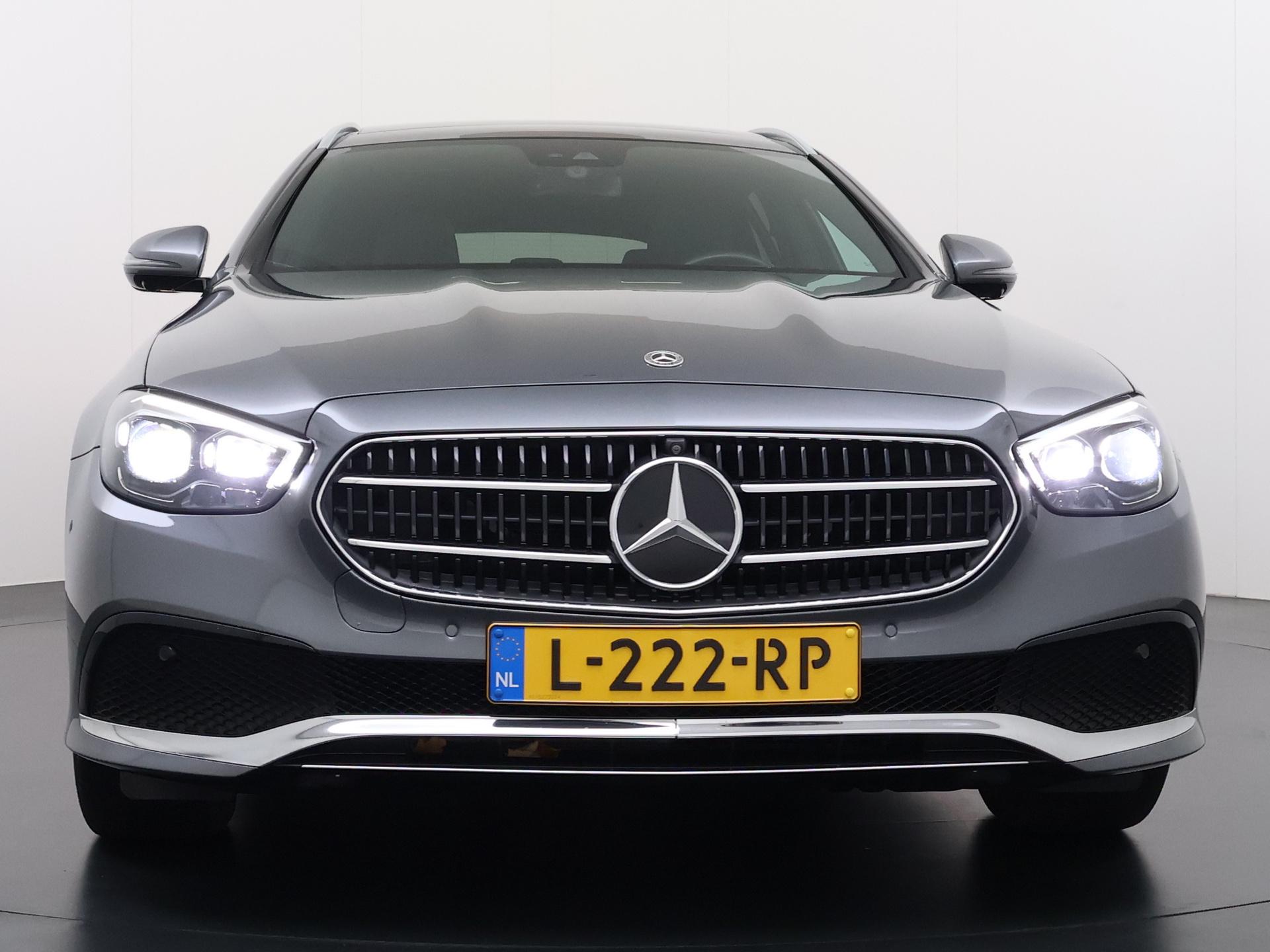 Mercedes-Benz E-Klasse Estate 300 e Luxury Business Solution 11