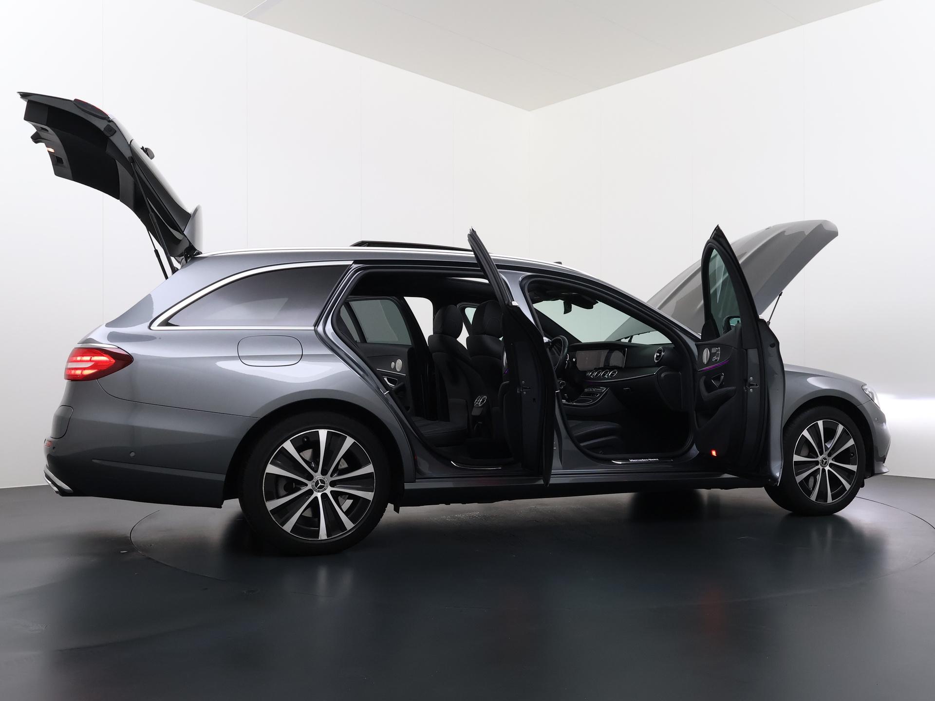 Mercedes-Benz E-Klasse Estate 300 e Luxury Business Solution 13