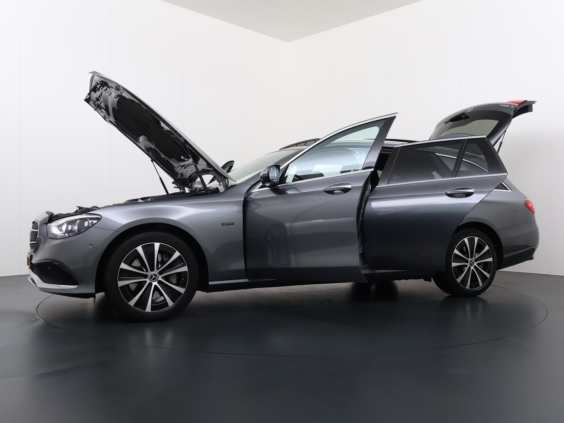 Mercedes-Benz E-Klasse Estate 300 e Luxury Business Solution 14