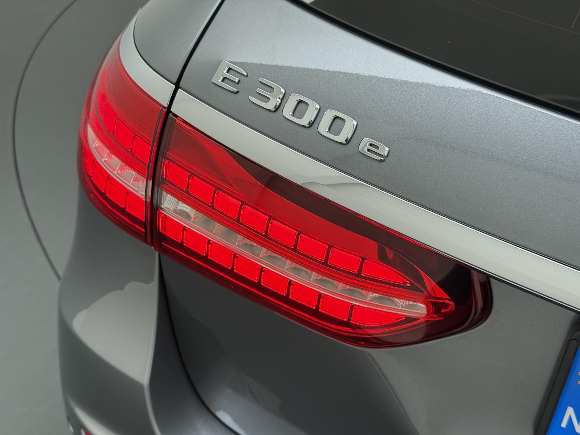 Mercedes-Benz E-Klasse Estate 300 e Luxury Business Solution 15