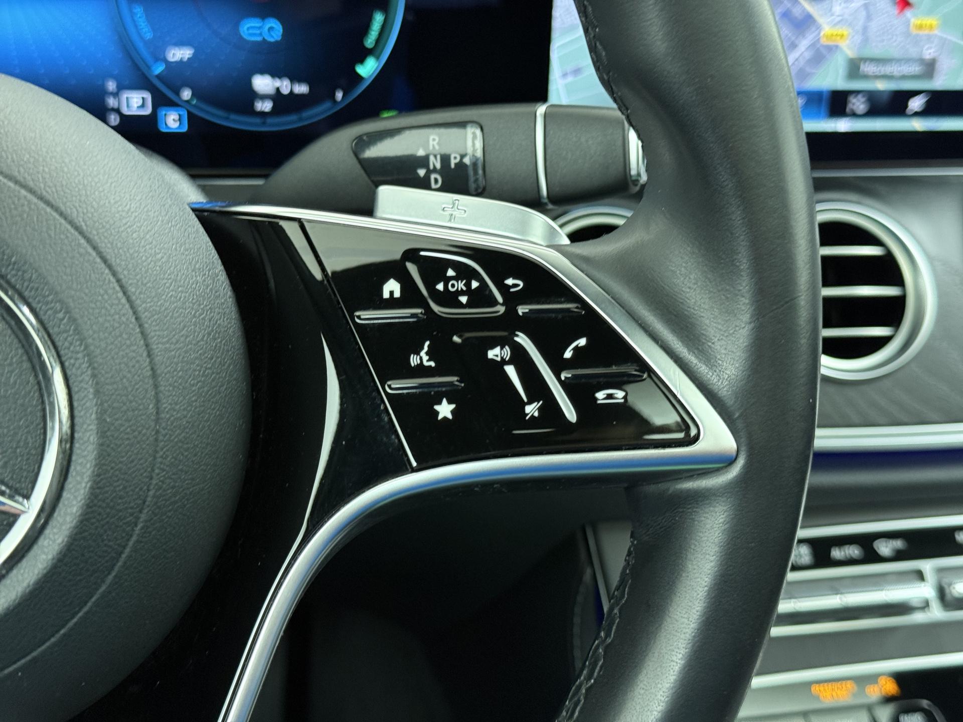 Mercedes-Benz E-Klasse Estate 300 e Luxury Business Solution 31