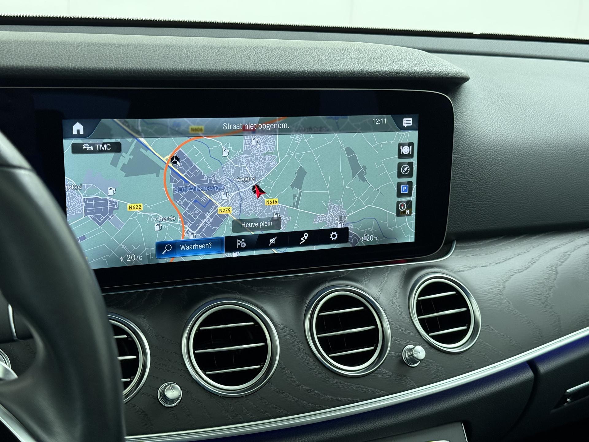 Mercedes-Benz E-Klasse Estate 300 e Luxury Business Solution 37