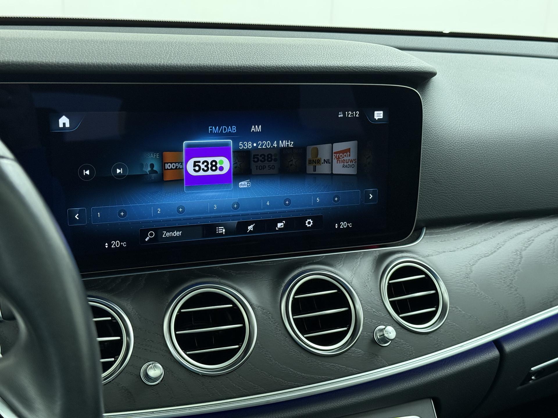 Mercedes-Benz E-Klasse Estate 300 e Luxury Business Solution 38