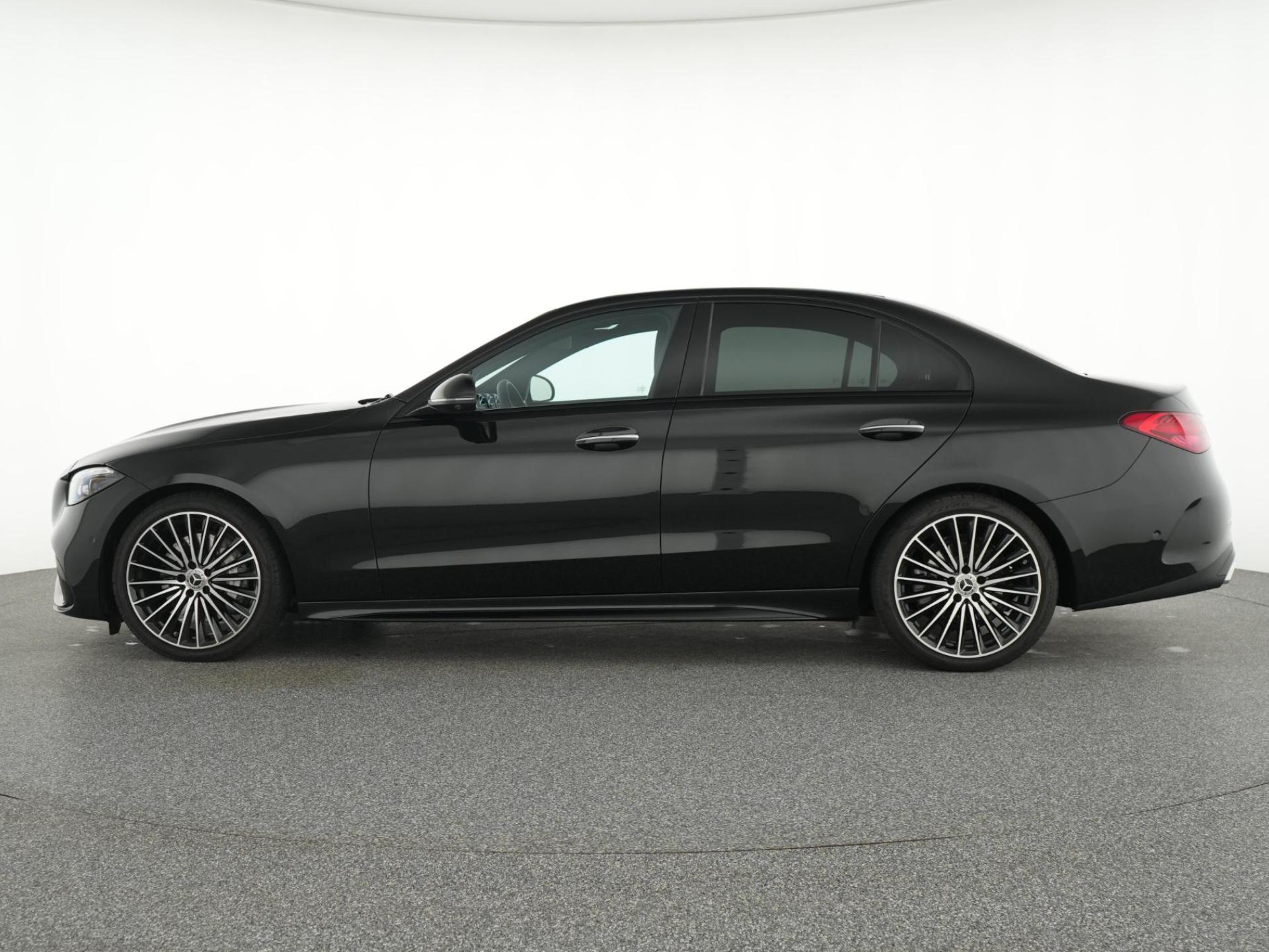 Mercedes-Benz C-Klasse 200 d AMG Line 12