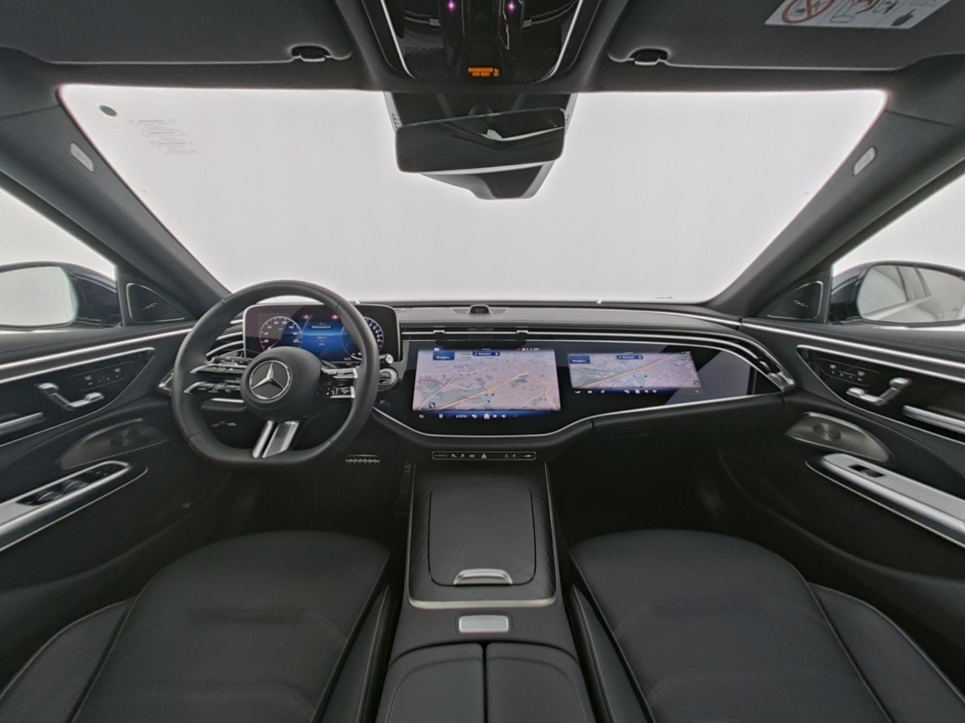 Mercedes-Benz E-Klasse Estate 300 e AMG Line 3