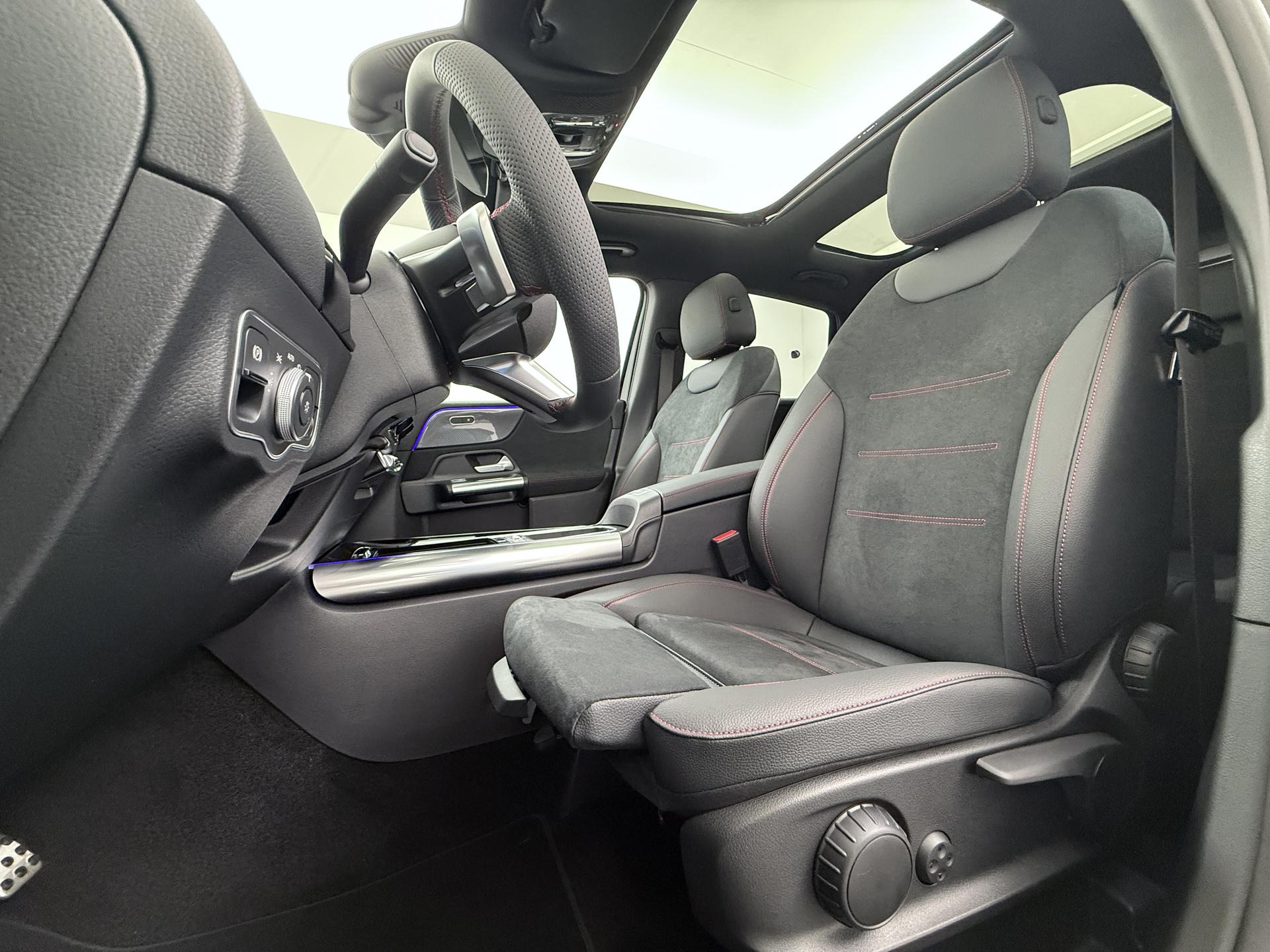 Mercedes-Benz B-Klasse 250 e Business Solution AMG 21