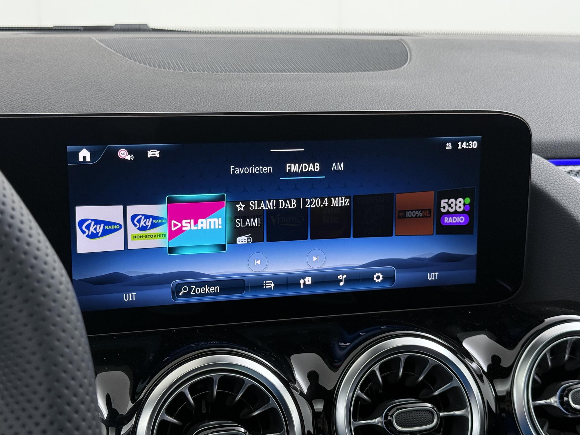 Mercedes-Benz B-Klasse 250 e Business Solution AMG 38