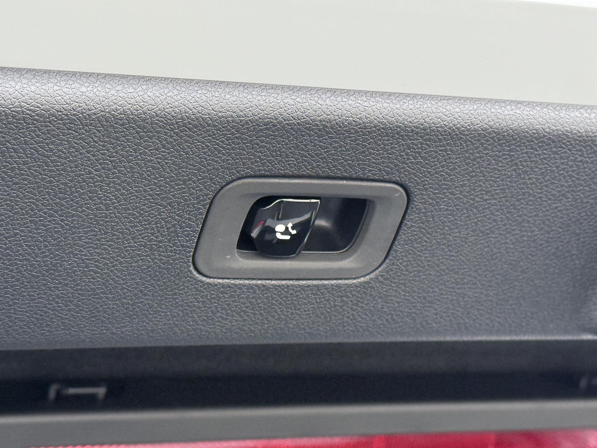 Mercedes-Benz CLA-Klasse 250+ Launch Edition 85 kWh Accu 14