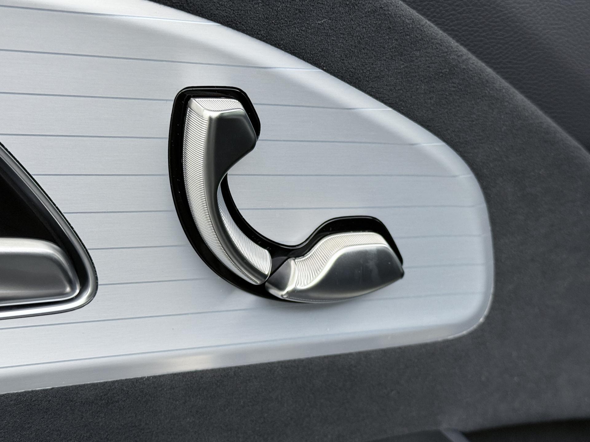 Mercedes-Benz CLA-Klasse 250+ Launch Edition 85 kWh Accu 21