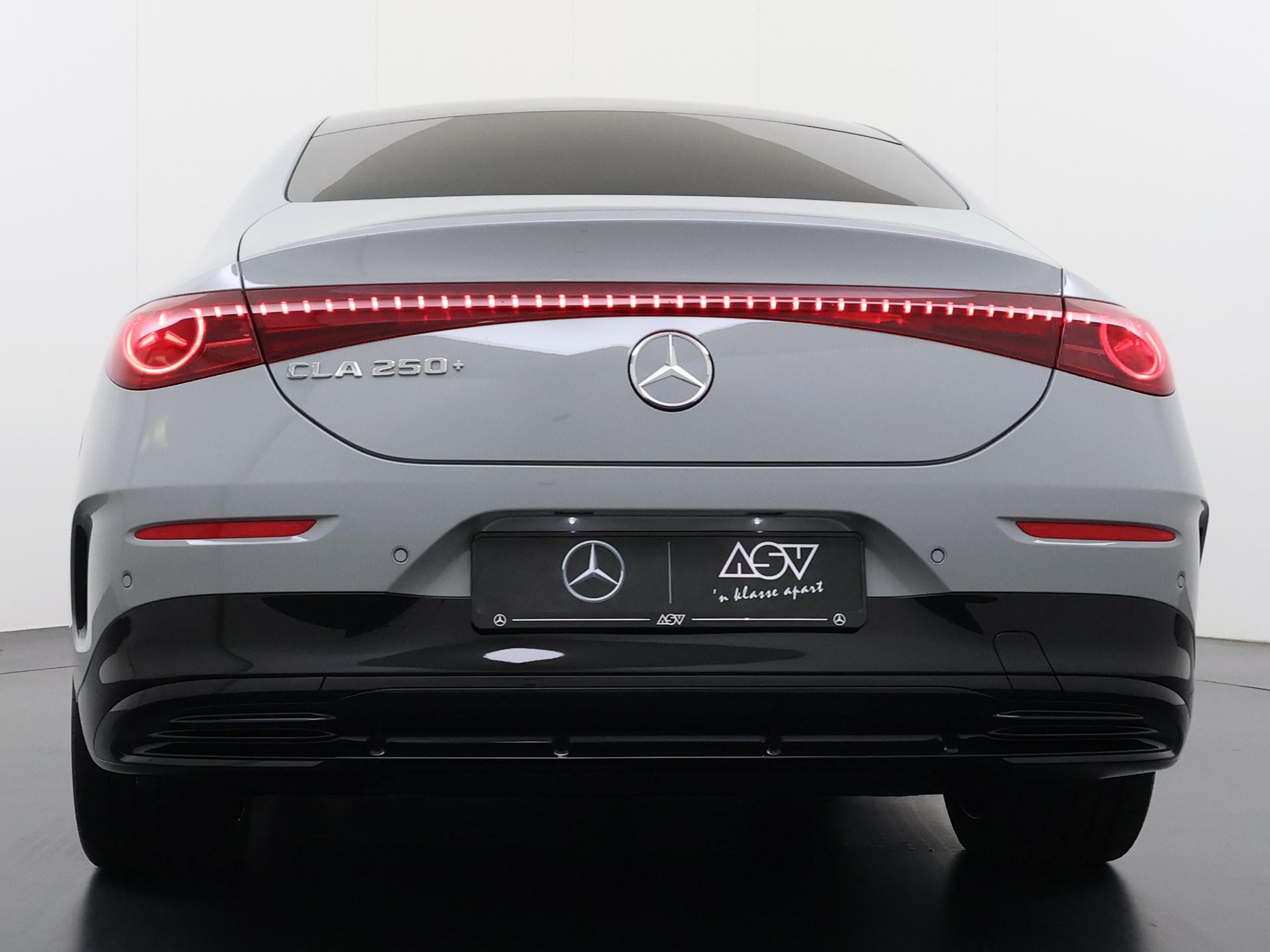 Mercedes-Benz CLA-Klasse 250+ Launch Edition 85 kWh Accu 3