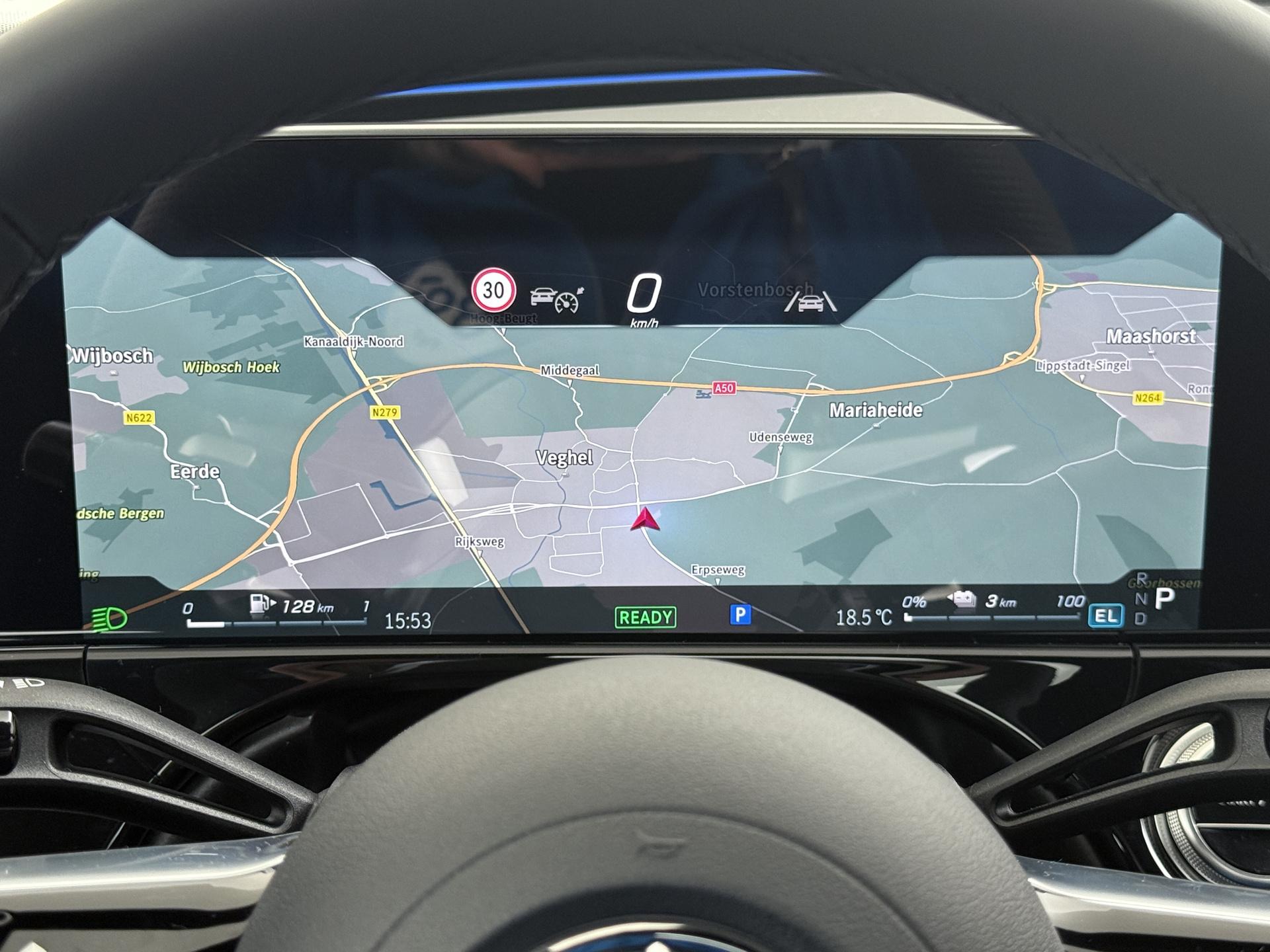 Mercedes-Benz E-Klasse 300 e Sport Edition 27