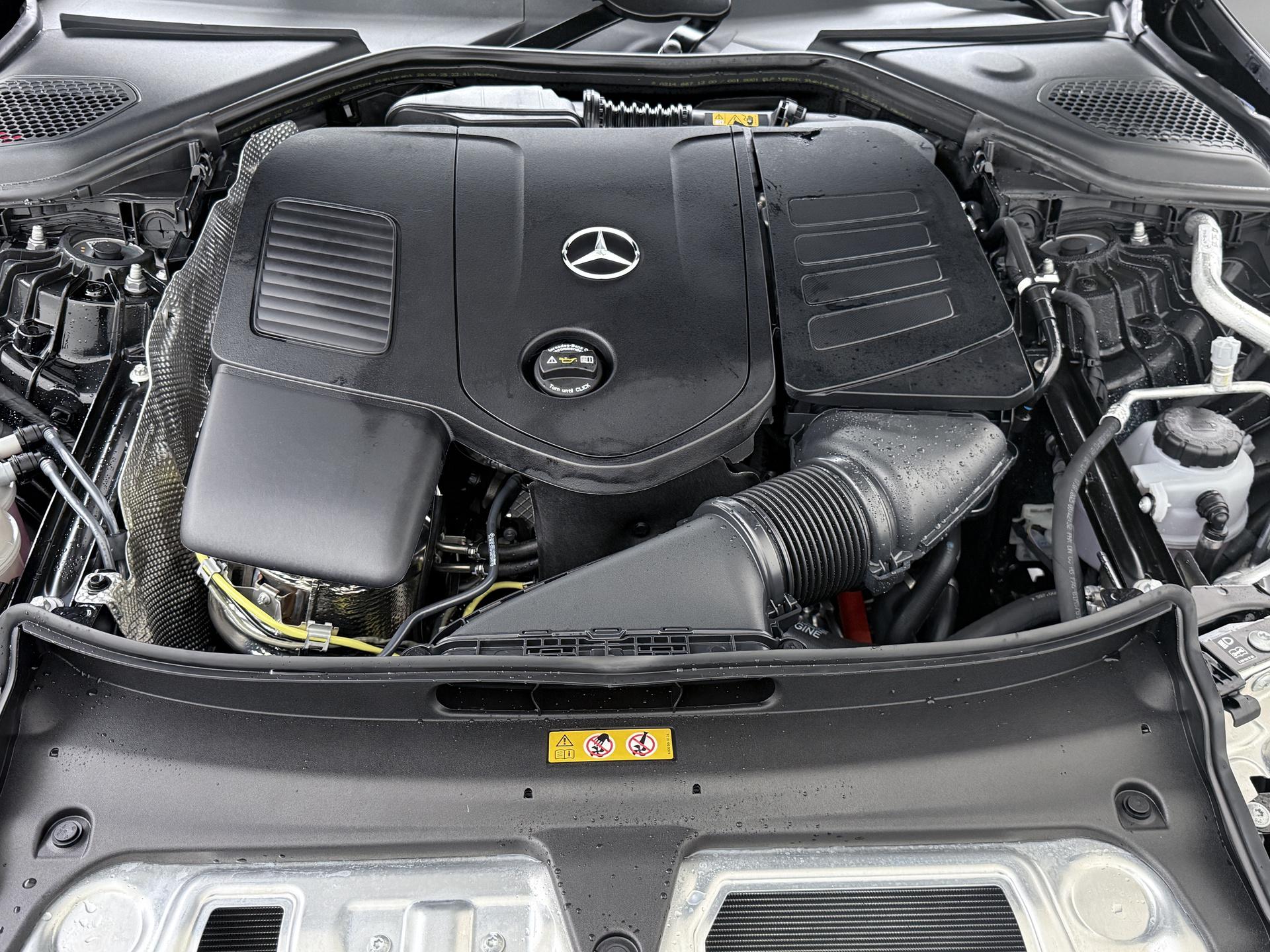 Mercedes-Benz E-Klasse 300 e Sport Edition 3