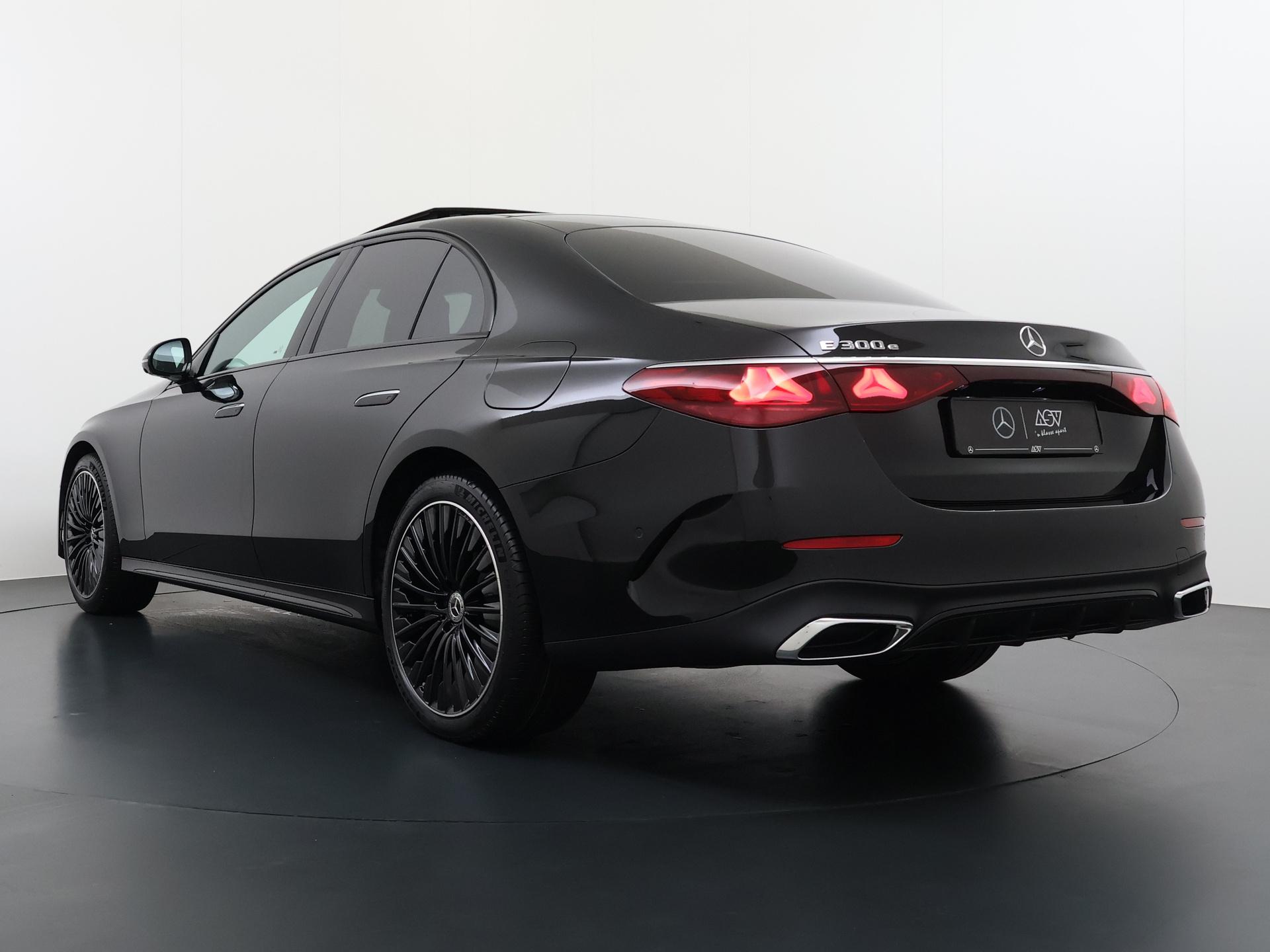 Mercedes-Benz E-Klasse 300 e Sport Edition 38