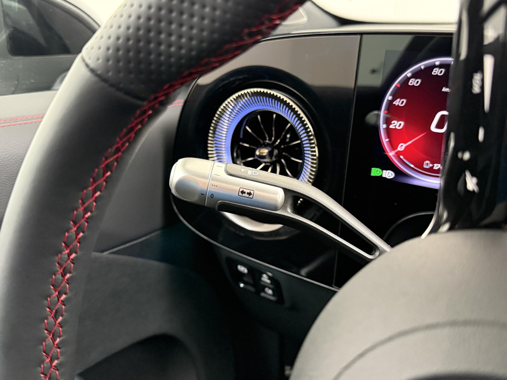 Mercedes-Benz CLA-Klasse 250+ Launch Edition 85 kWh Accu 26