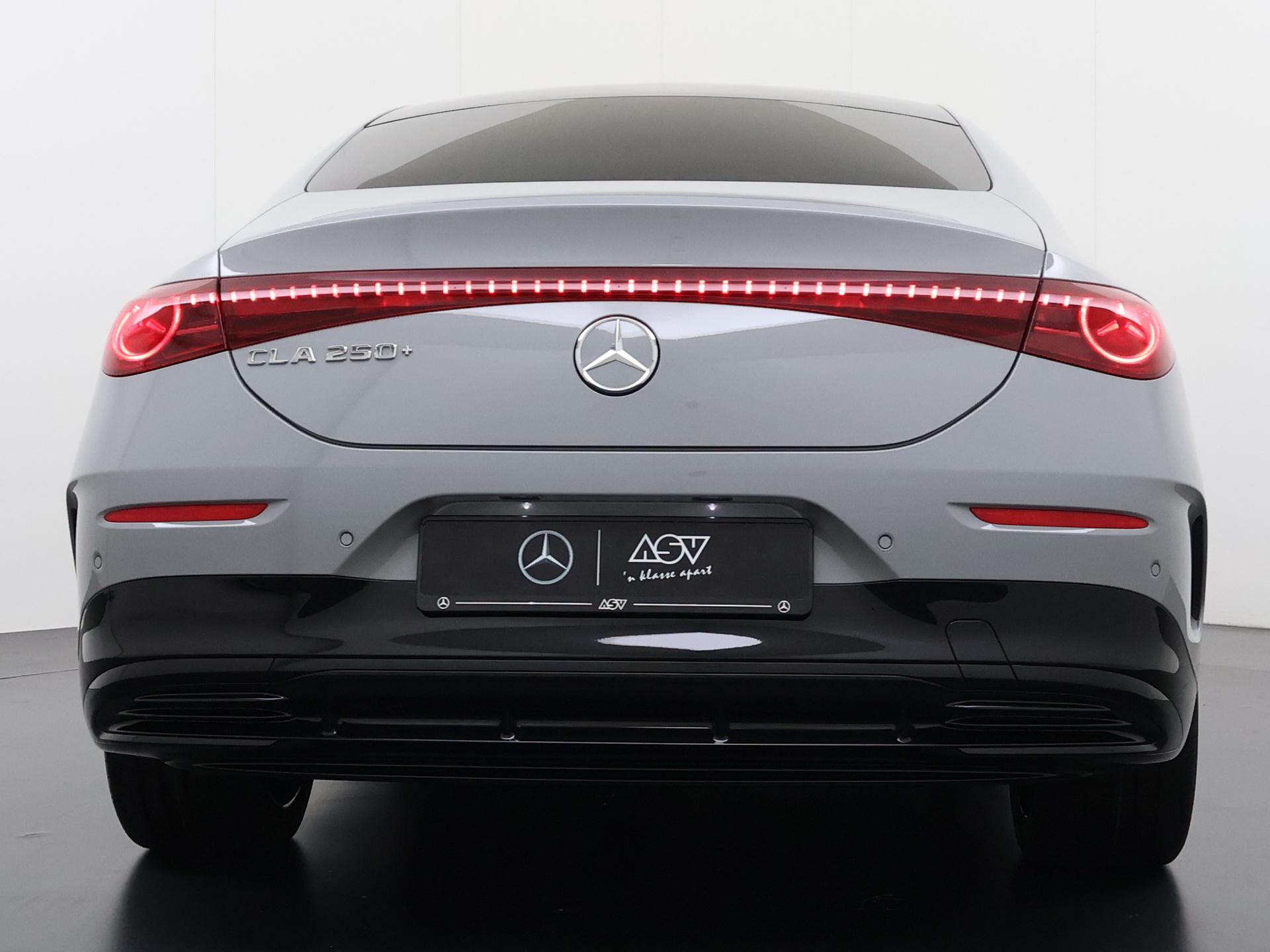 Mercedes-Benz CLA-Klasse 250+ Launch Edition 85 kWh Accu 3