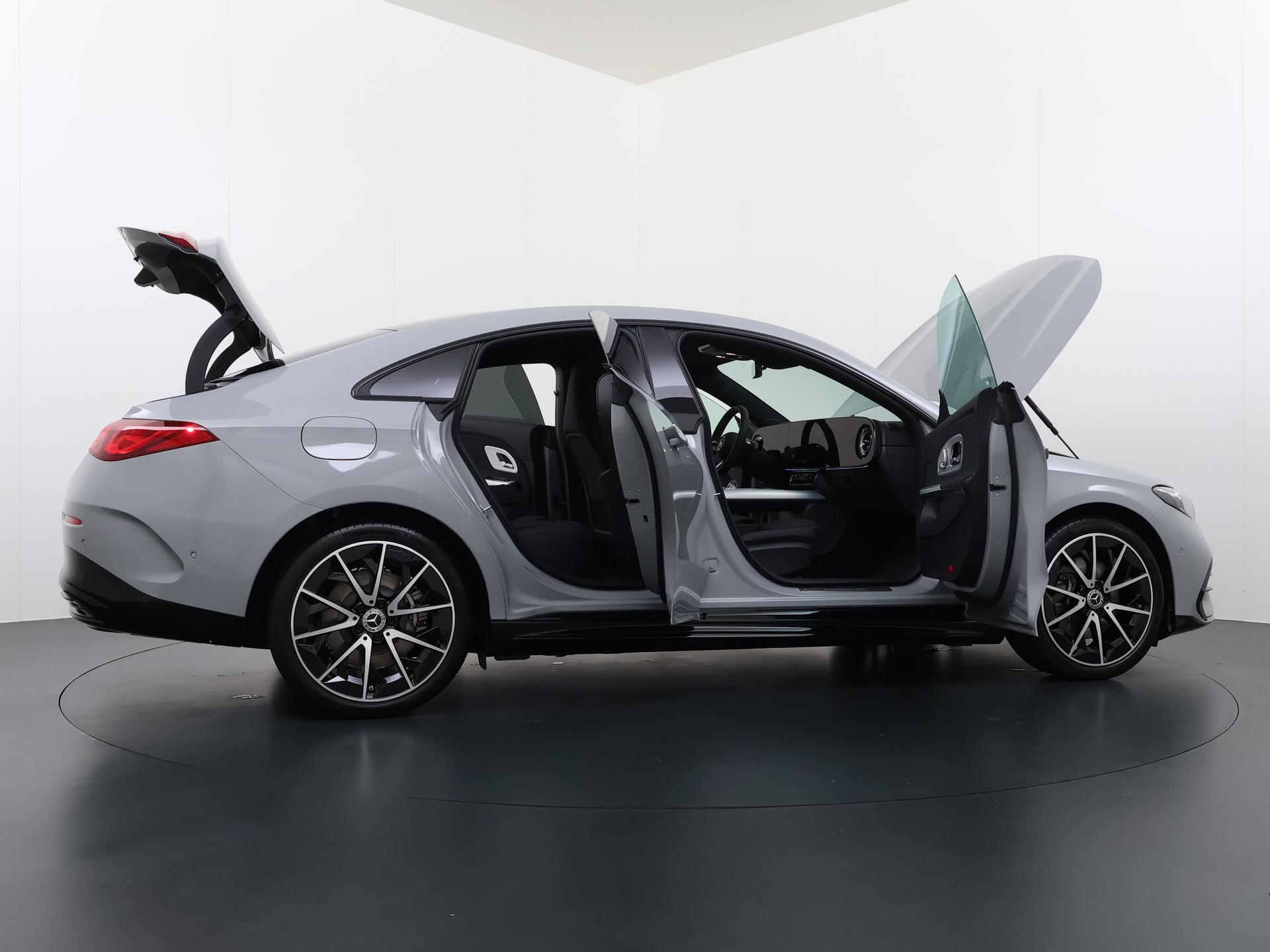 Mercedes-Benz CLA-Klasse 250+ Launch Edition 85 kWh Accu 9