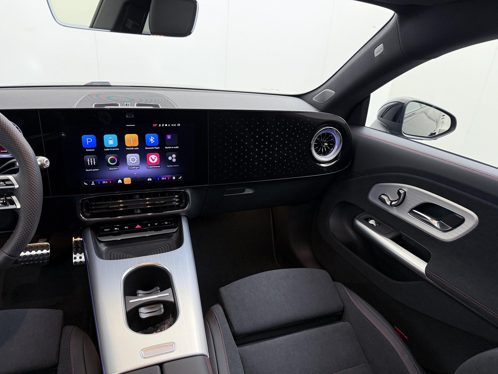 Mercedes-Benz CLA-Klasse 250+ Launch Edition 85 kWh Accu 28