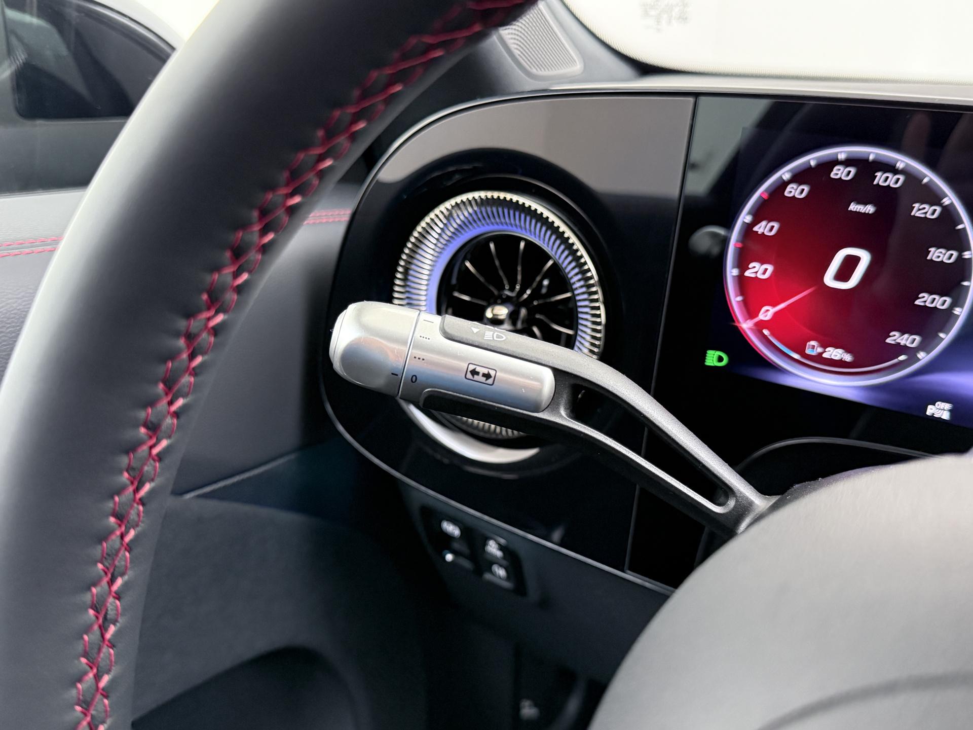 Mercedes-Benz CLA-Klasse 250+ Launch Edition 85 kWh Accu 29