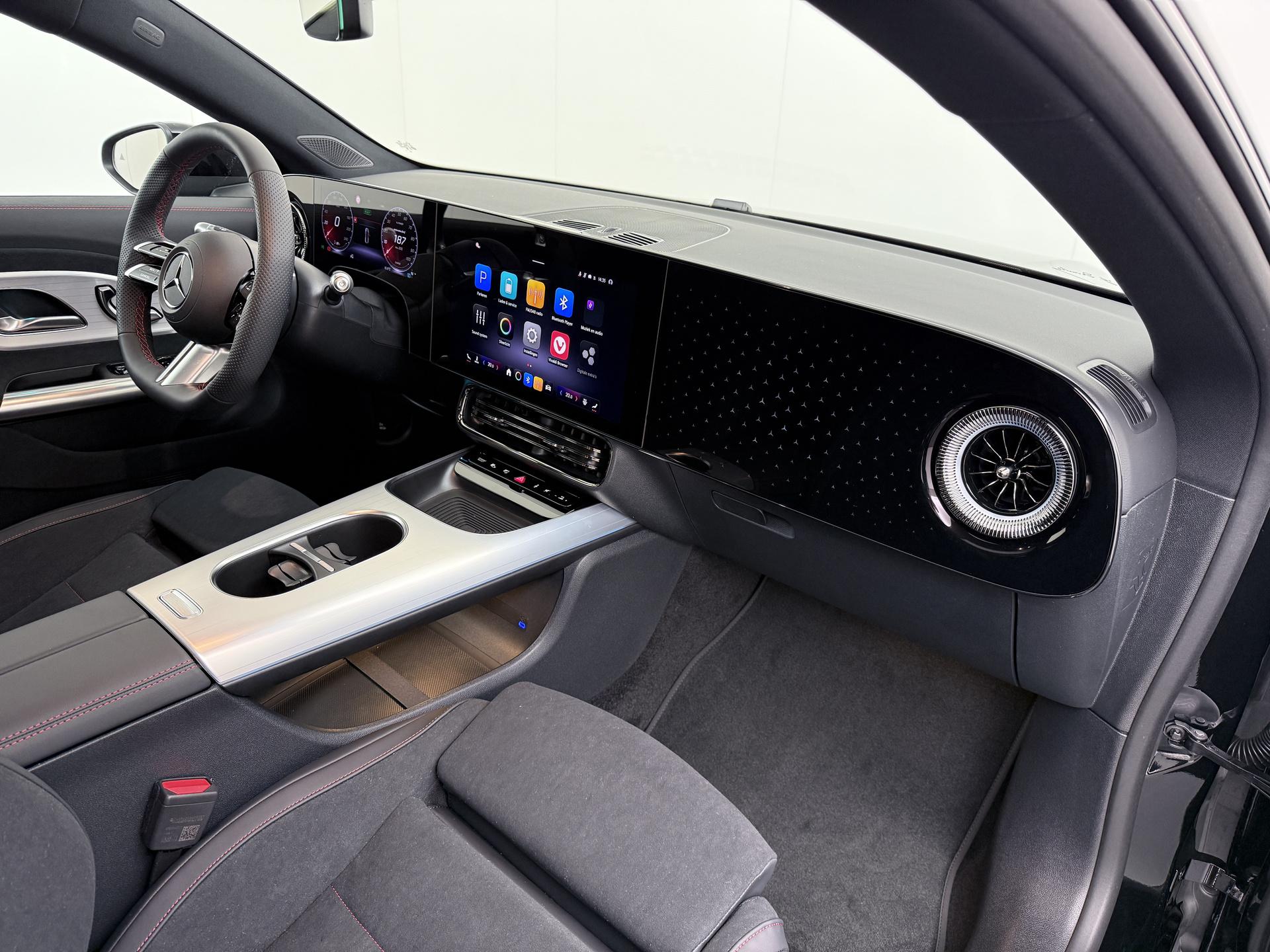 Mercedes-Benz CLA-Klasse 250+ Launch Edition 85 kWh Accu 42