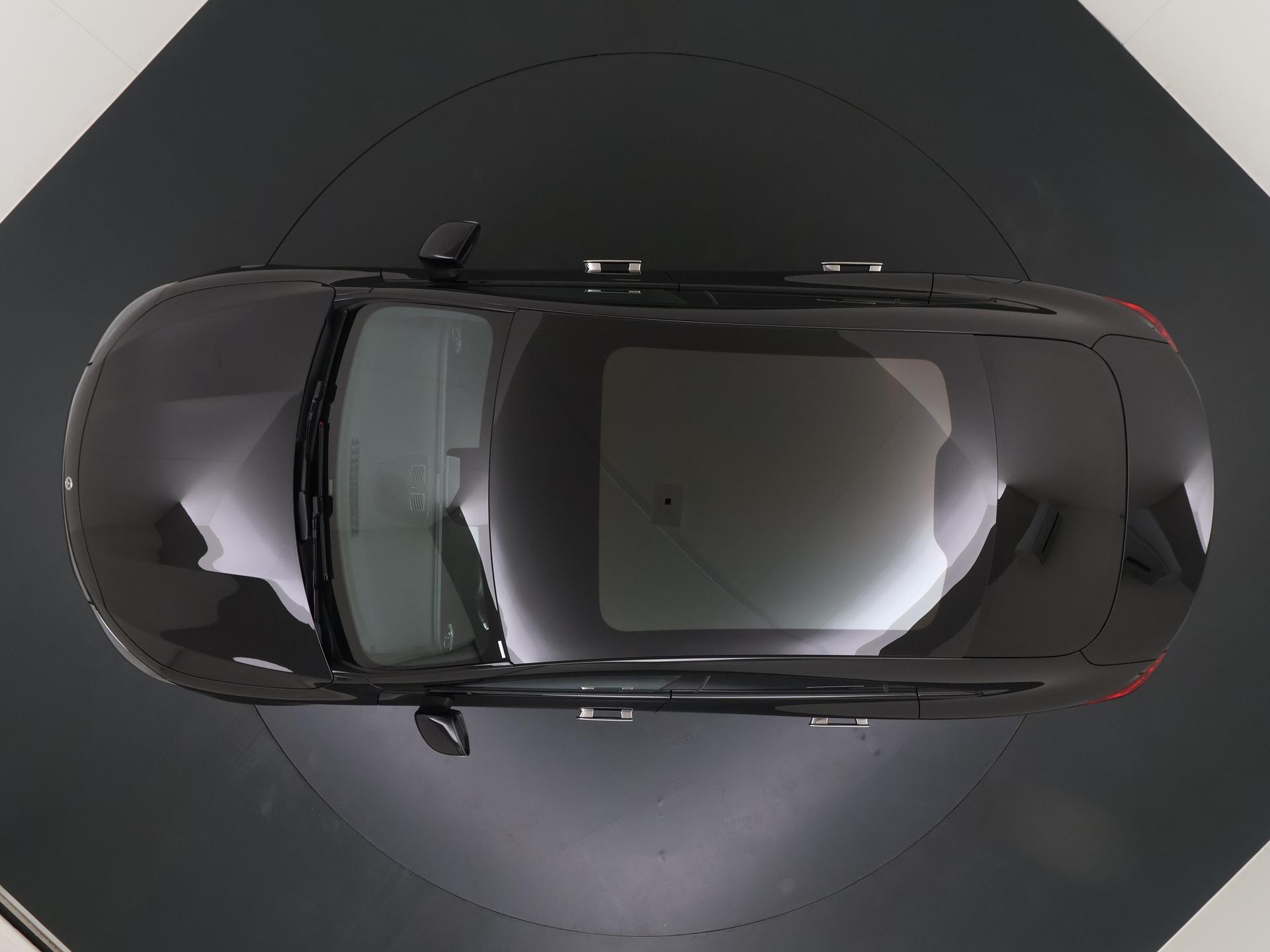 Mercedes-Benz CLA-Klasse 250+ Launch Edition 85 kWh Accu 8