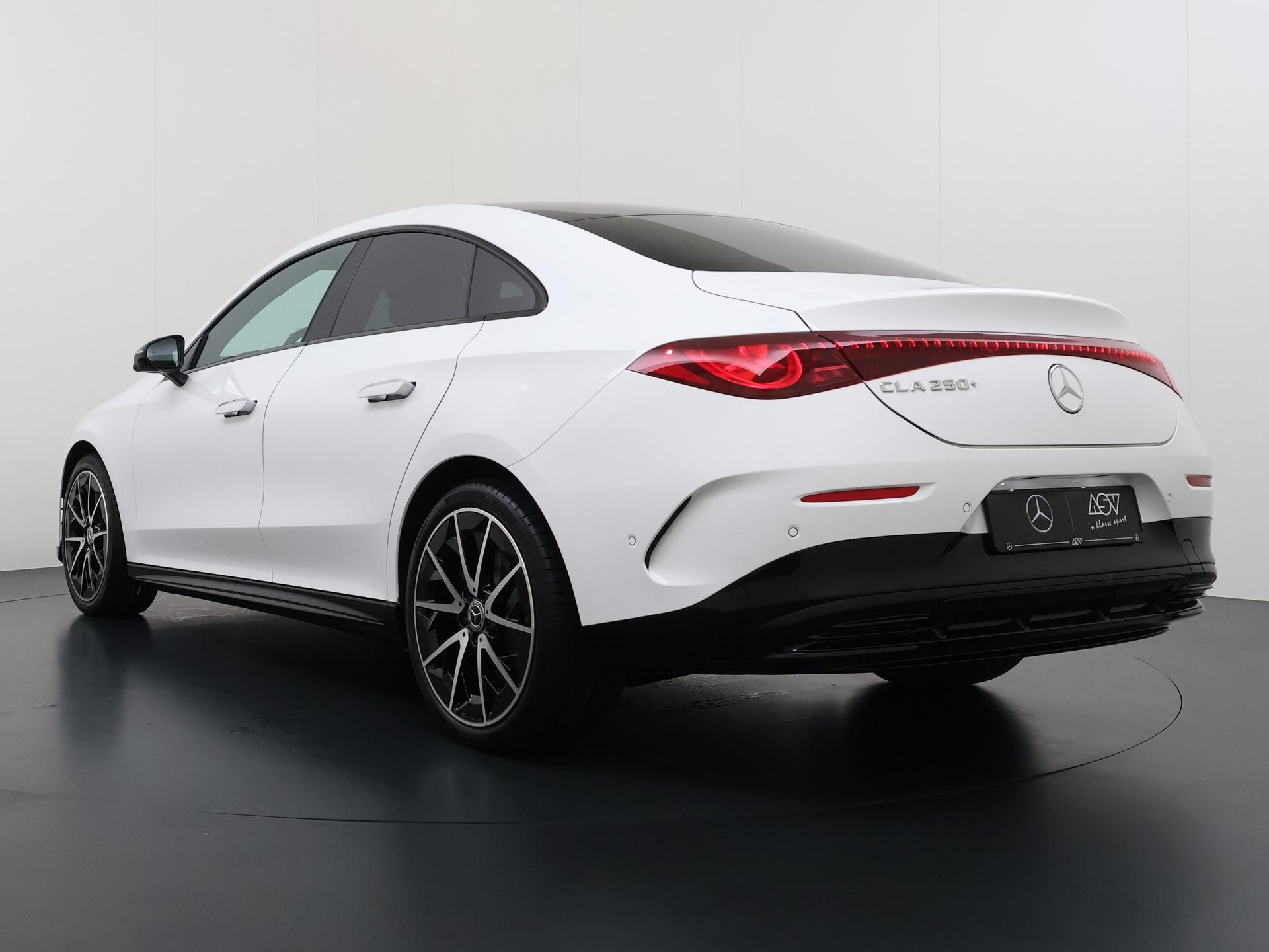 Mercedes-Benz CLA-Klasse 250+ Launch Edition 85 kWh Accu 2