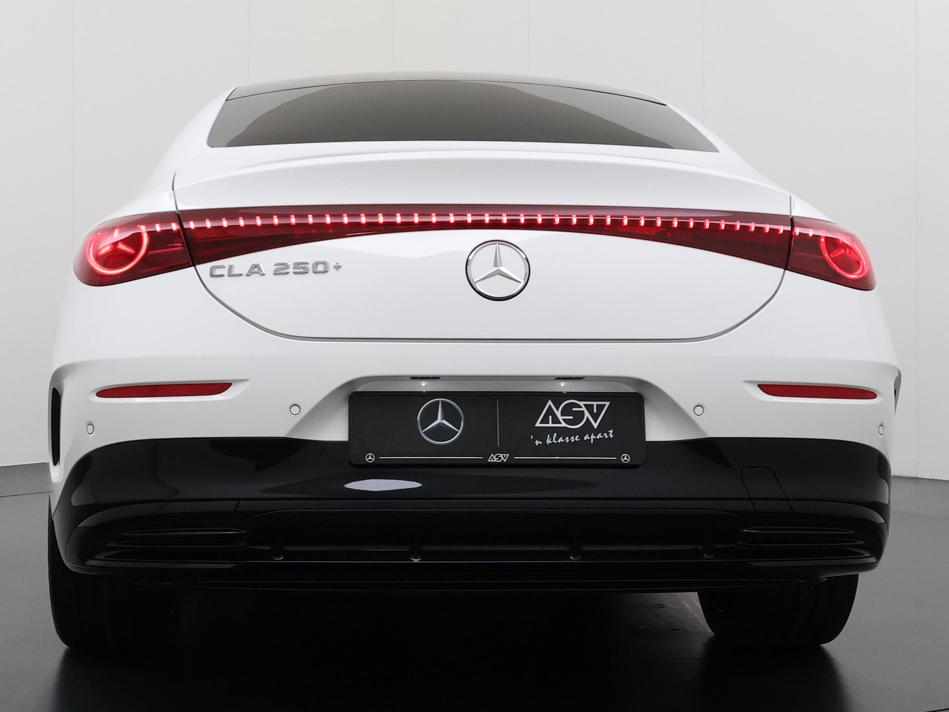 Mercedes-Benz CLA-Klasse 250+ Launch Edition 85 kWh Accu 3