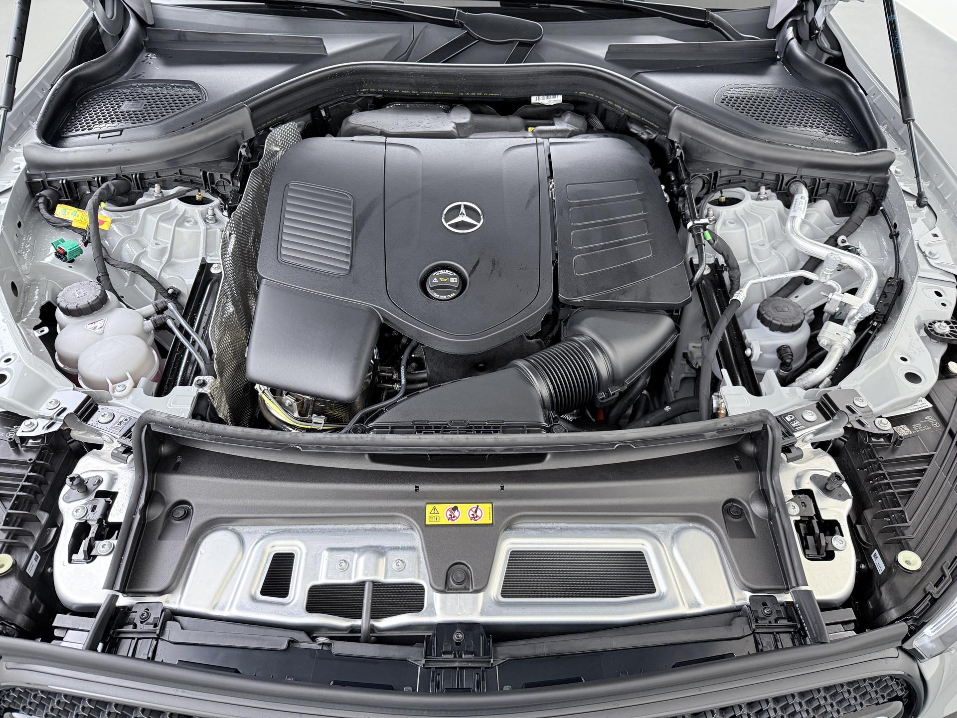 Mercedes-Benz GLC Coupé 300e 4MATIC Sport Edition 18