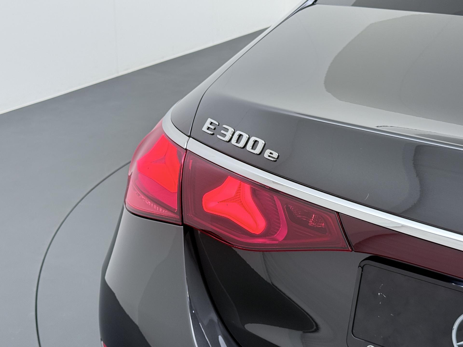 Mercedes-Benz E-Klasse 300 e Sport Edition 11