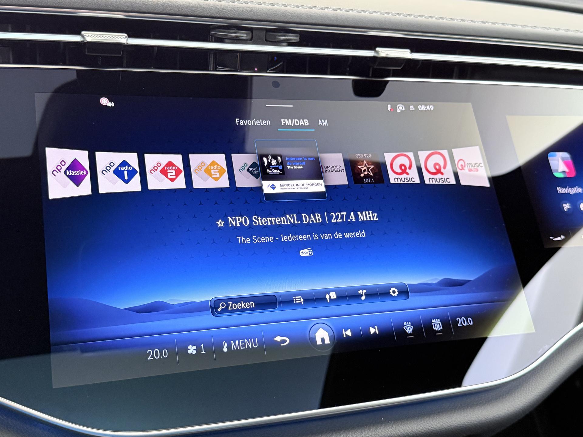 Mercedes-Benz E-Klasse 300 e Sport Edition 42