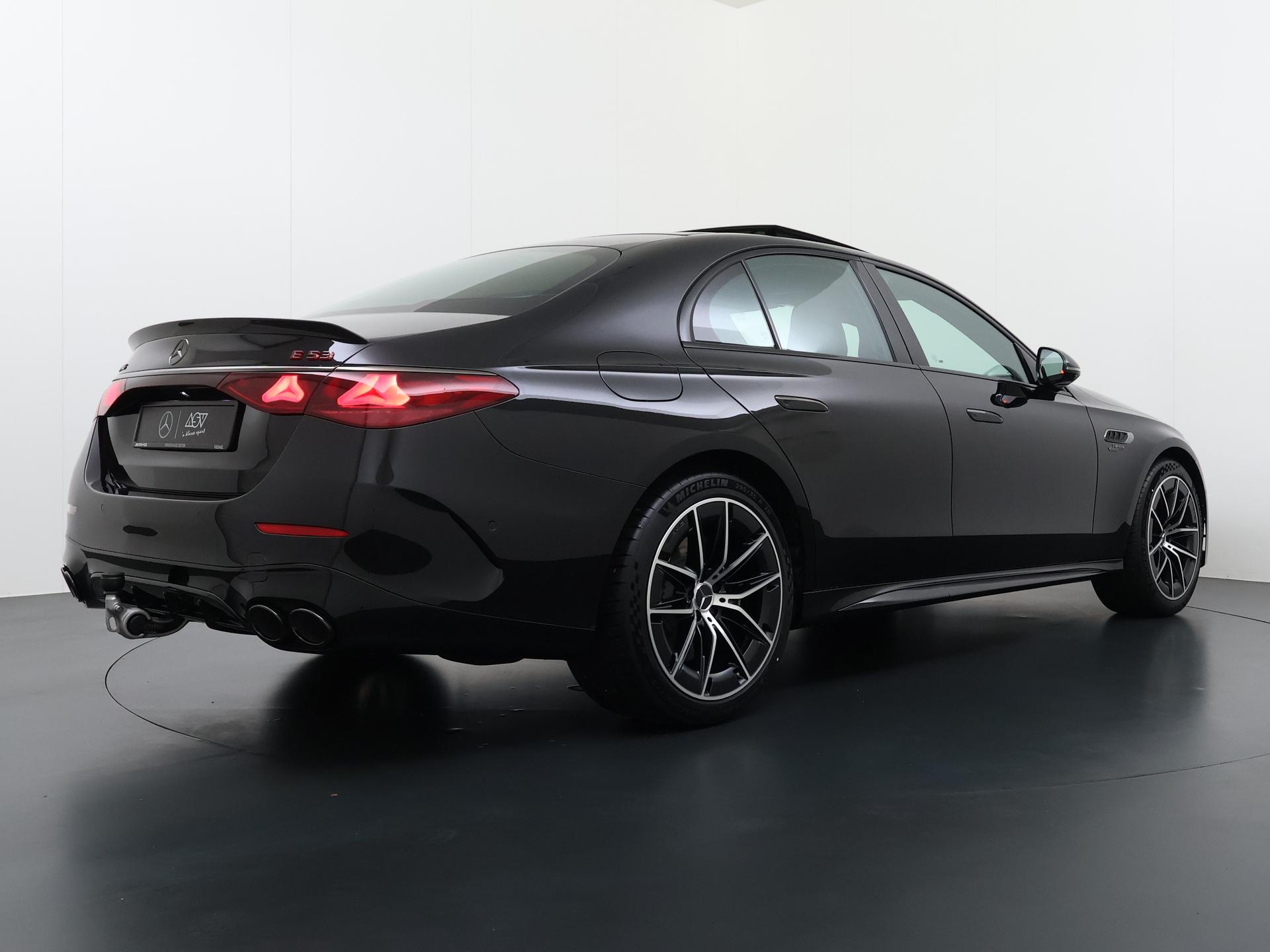 Mercedes-Benz E-Klasse AMG 53 4MATIC+ Night Edition 4