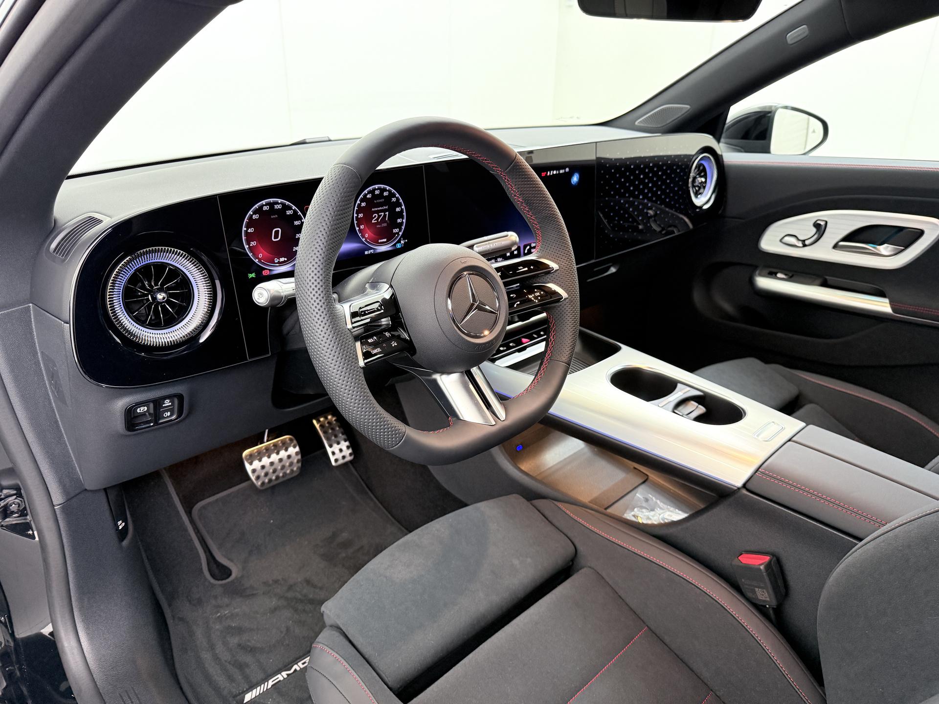 Mercedes-Benz CLA-Klasse 250+ Launch Edition 85 kWh Accu 17