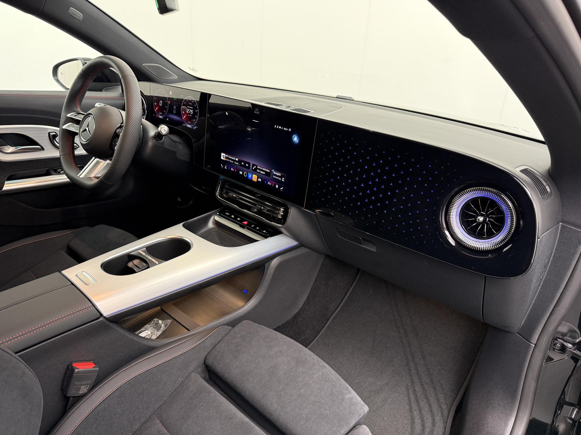 Mercedes-Benz CLA-Klasse 250+ Launch Edition 85 kWh Accu 40