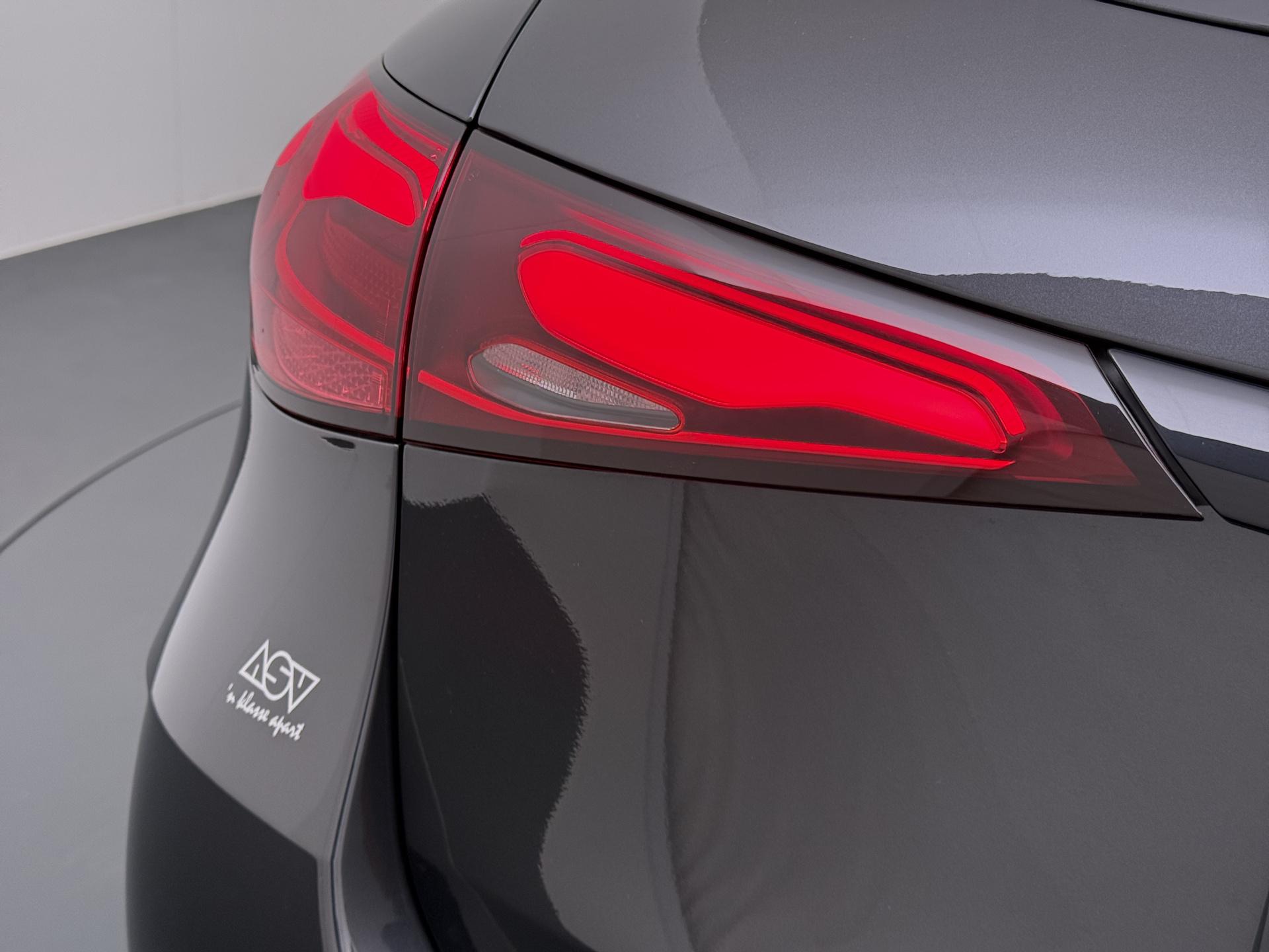 Mercedes-Benz GLC 400e 4MATIC AMG Line 11