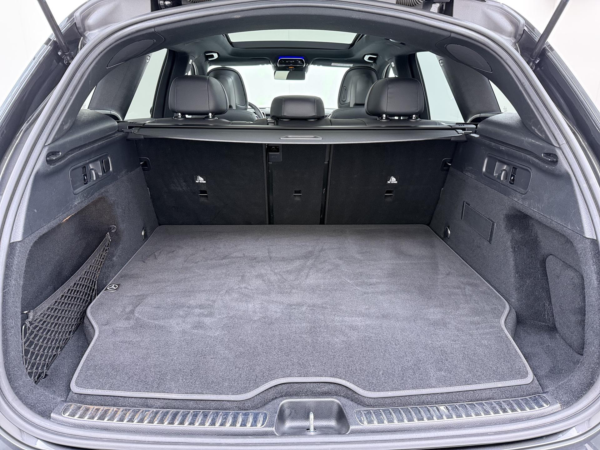 Mercedes-Benz GLC 400e 4MATIC AMG Line 14