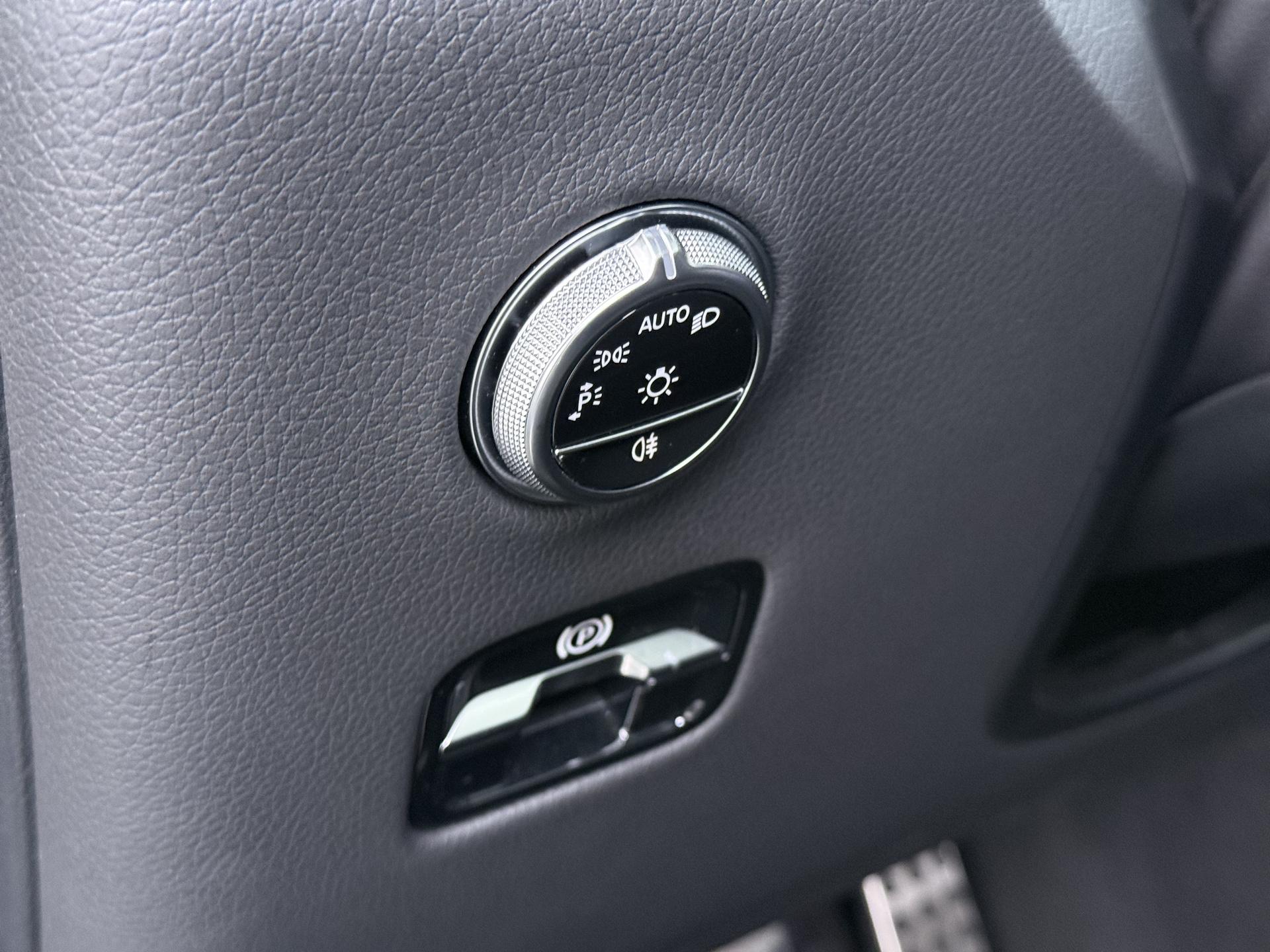 Mercedes-Benz GLC 400e 4MATIC AMG Line 24