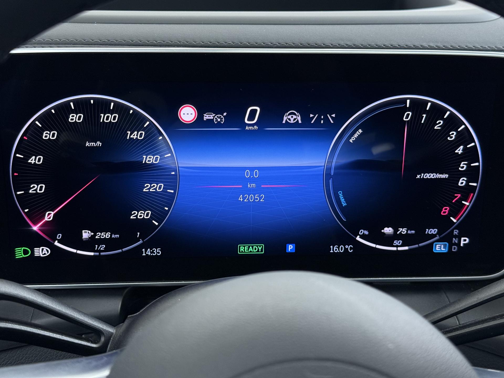 Mercedes-Benz GLC 400e 4MATIC AMG Line 36