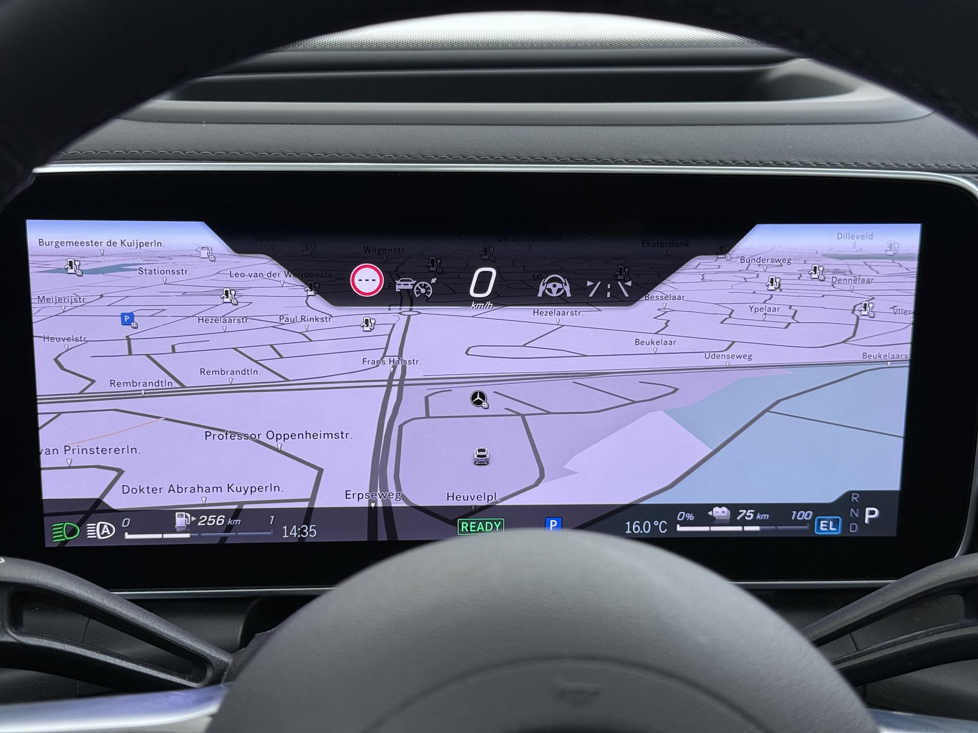 Mercedes-Benz GLC 400e 4MATIC AMG Line 37