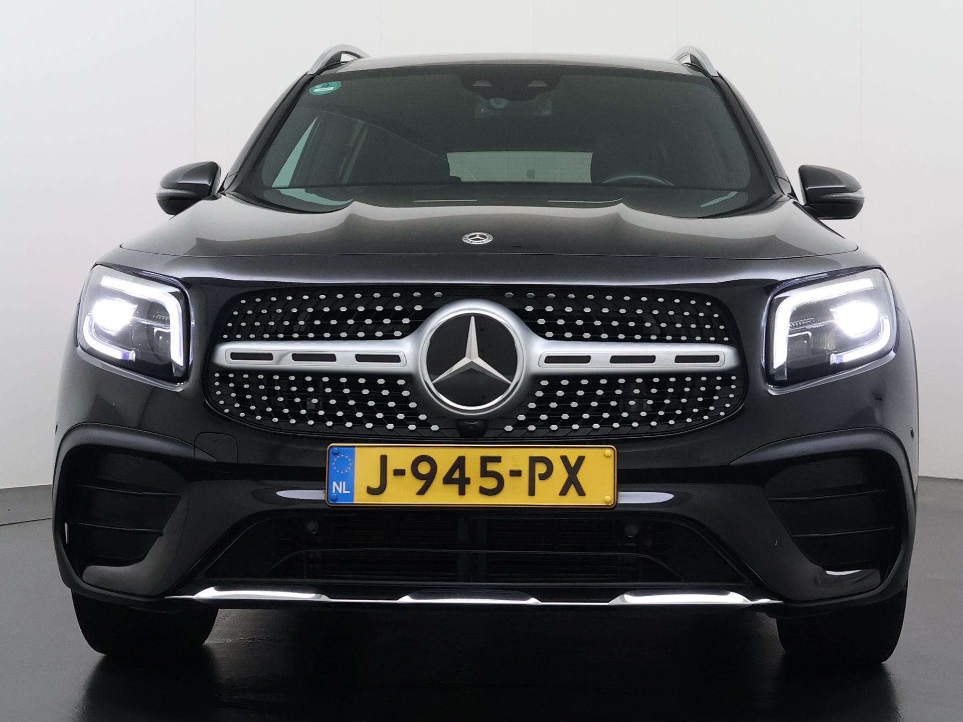 Mercedes-Benz GLB 200 AMG Business Solution 11