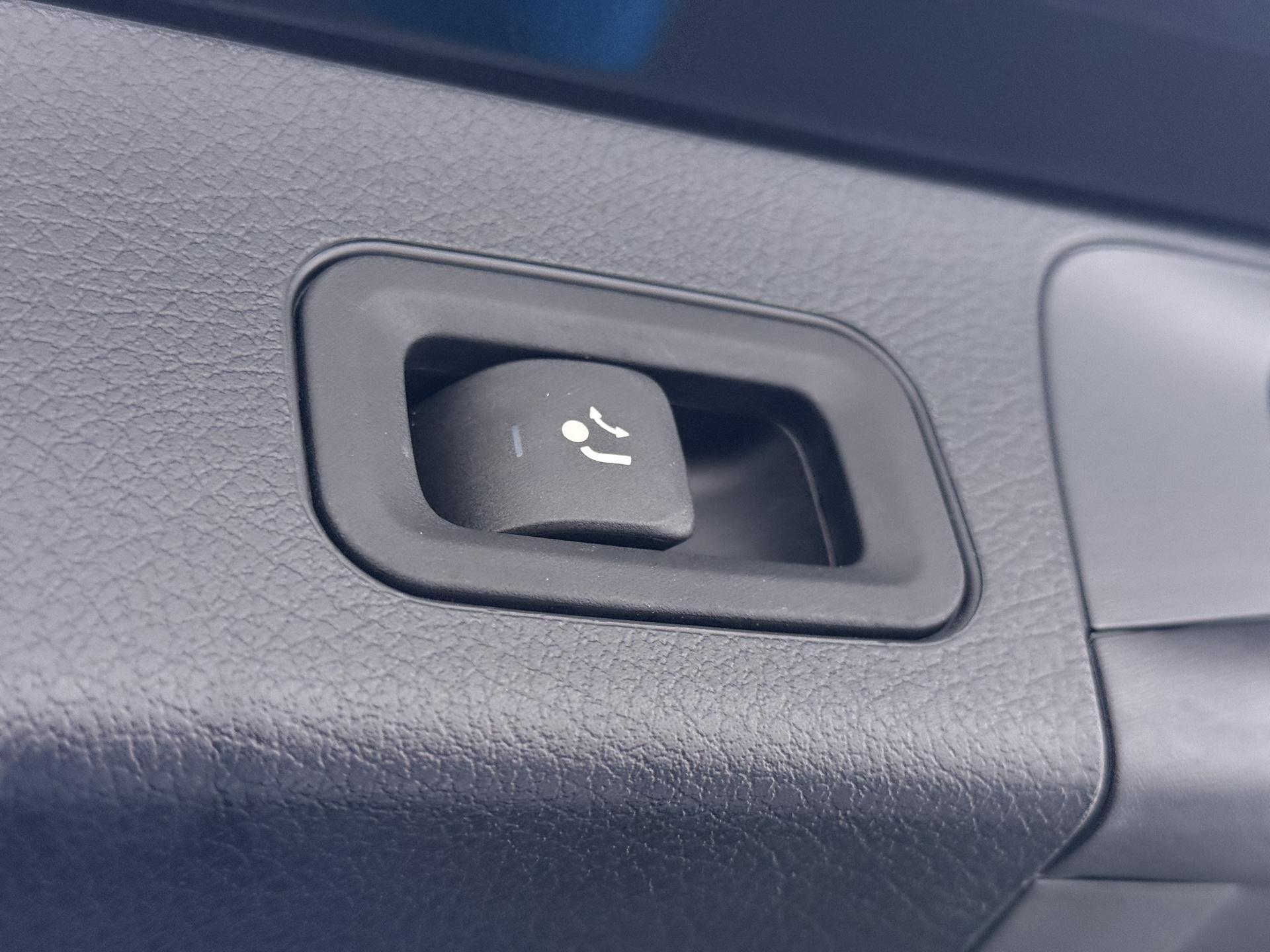 Mercedes-Benz GLB 200 AMG Business Solution 18