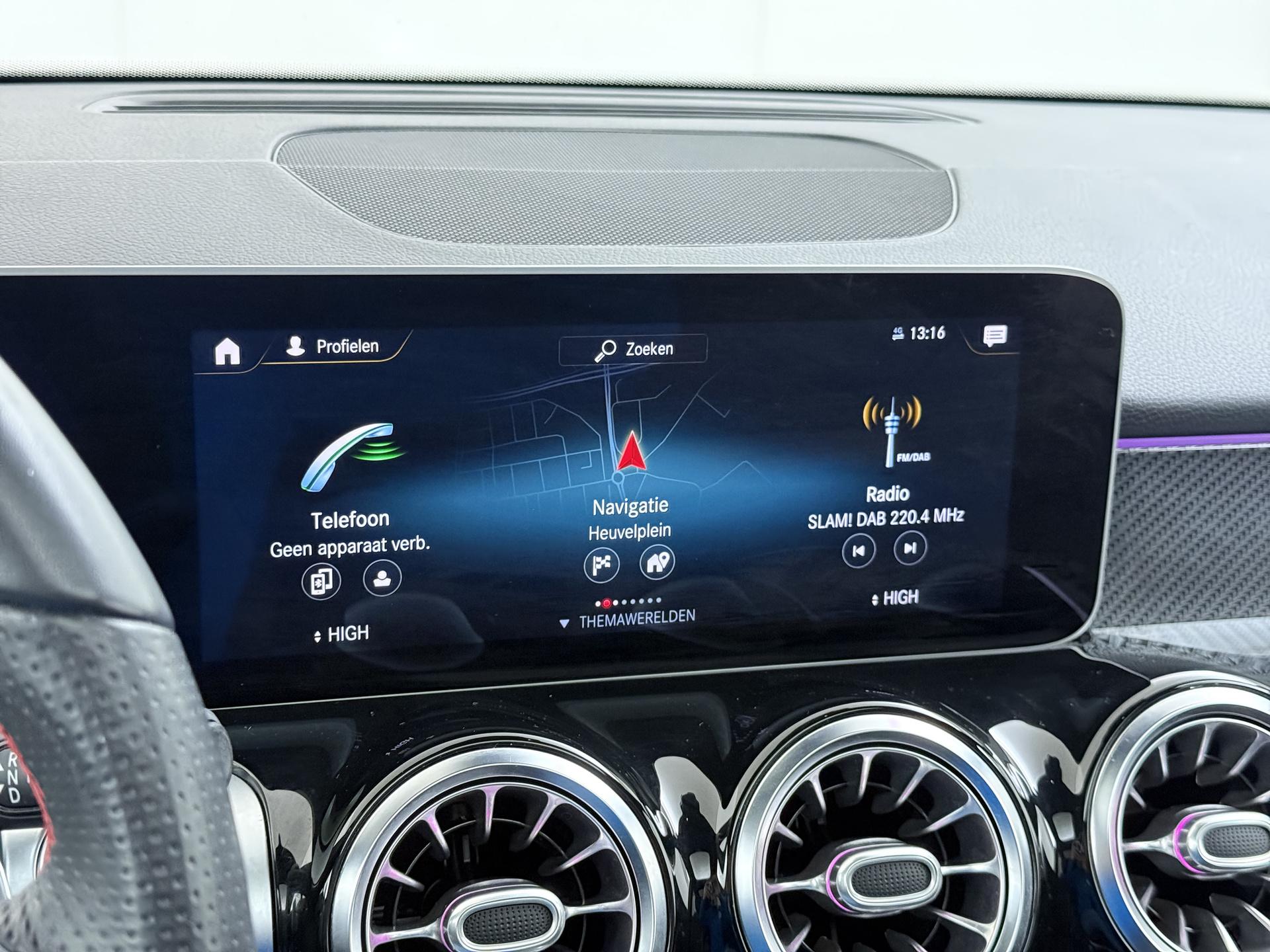 Mercedes-Benz GLB 200 AMG Business Solution 38