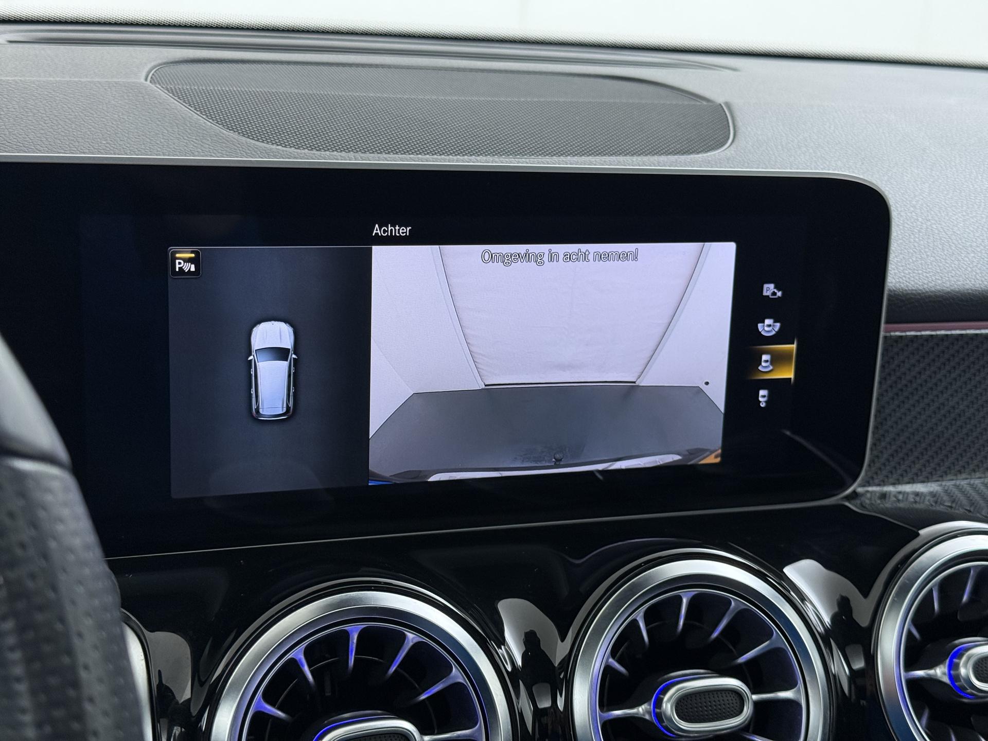 Mercedes-Benz GLB 200 AMG Business Solution 46