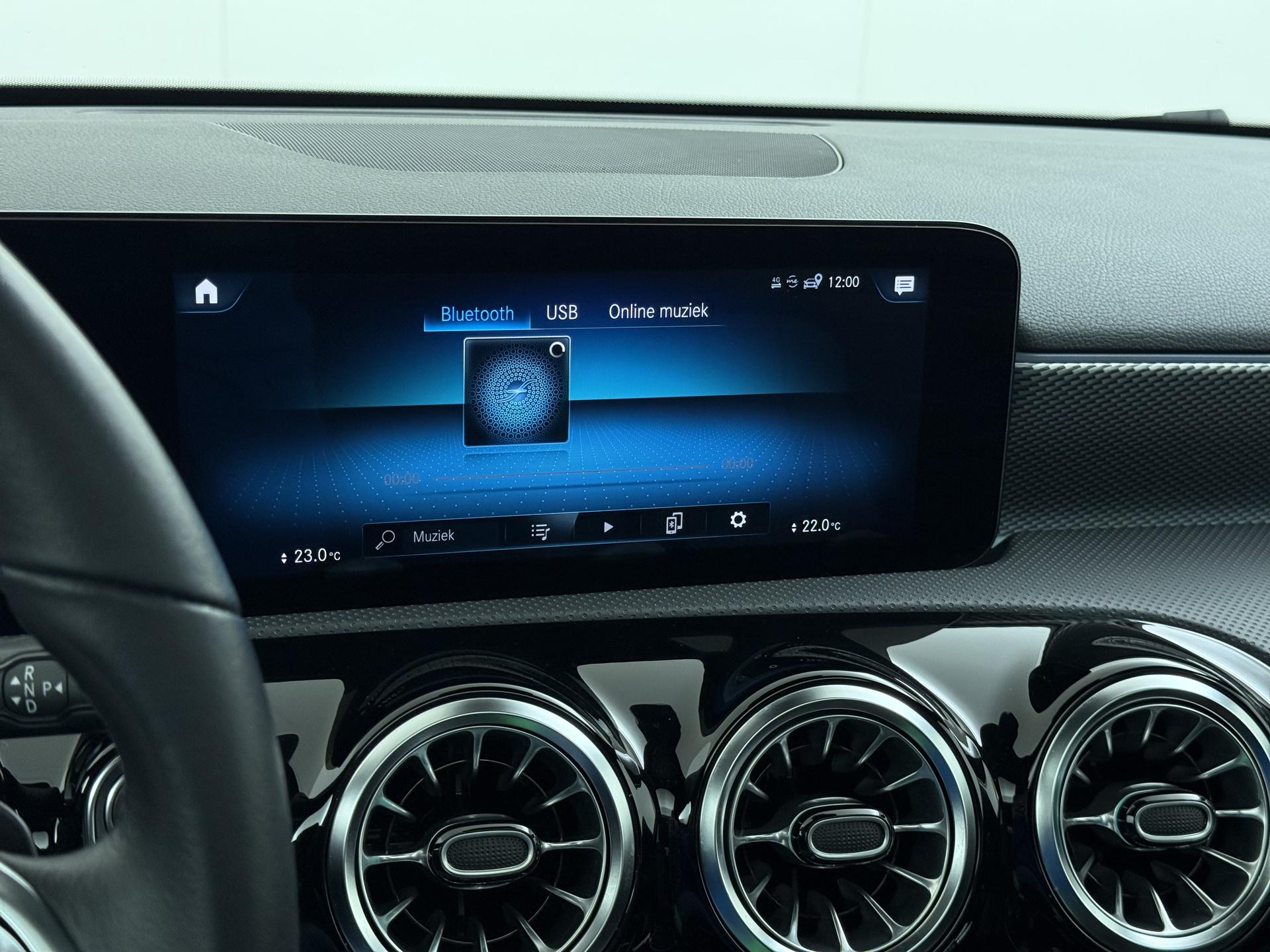 Mercedes-Benz A-Klasse 180 Business Solution Luxury 33