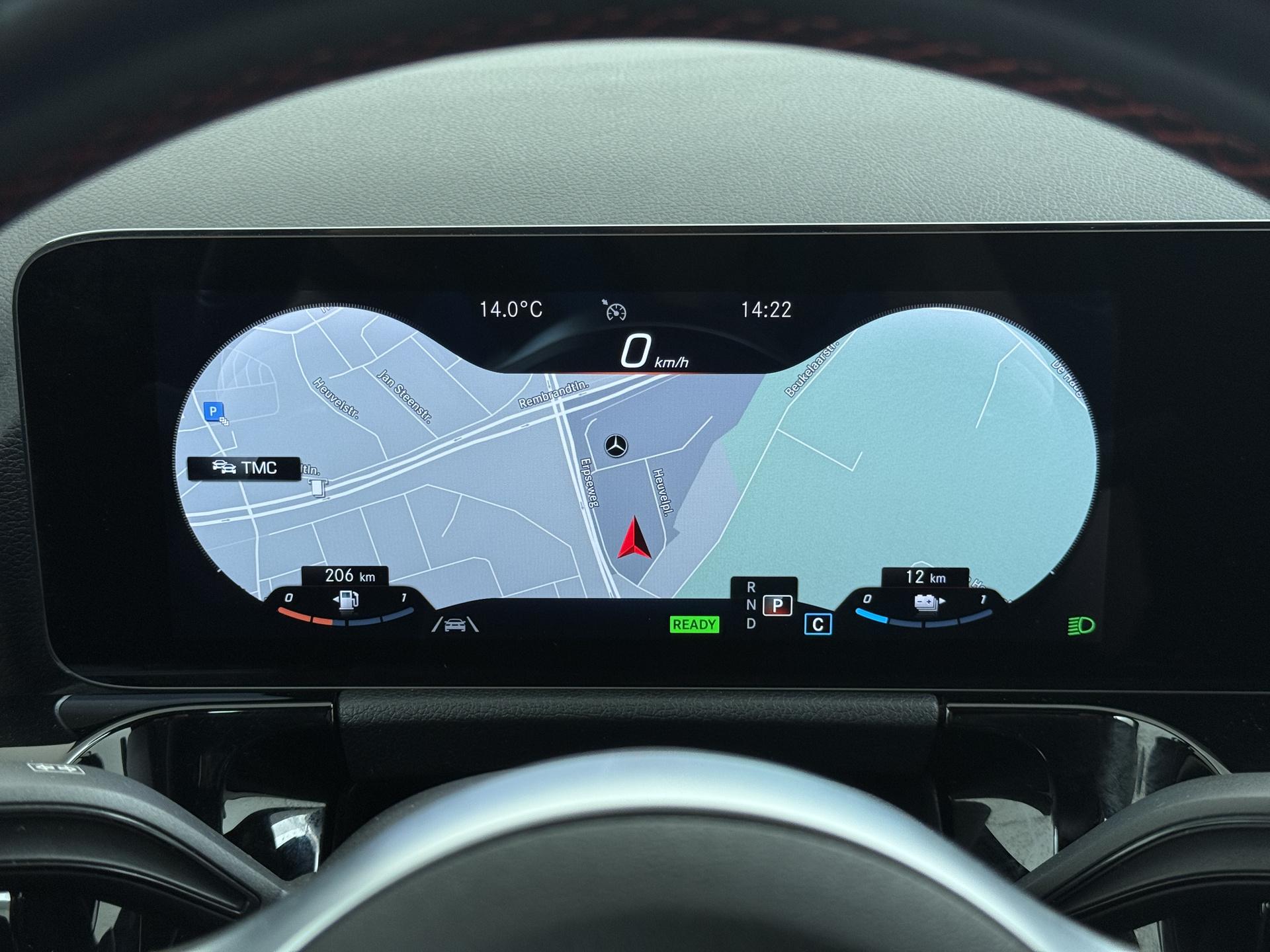 Mercedes-Benz GLA 250 e AMG Line 35